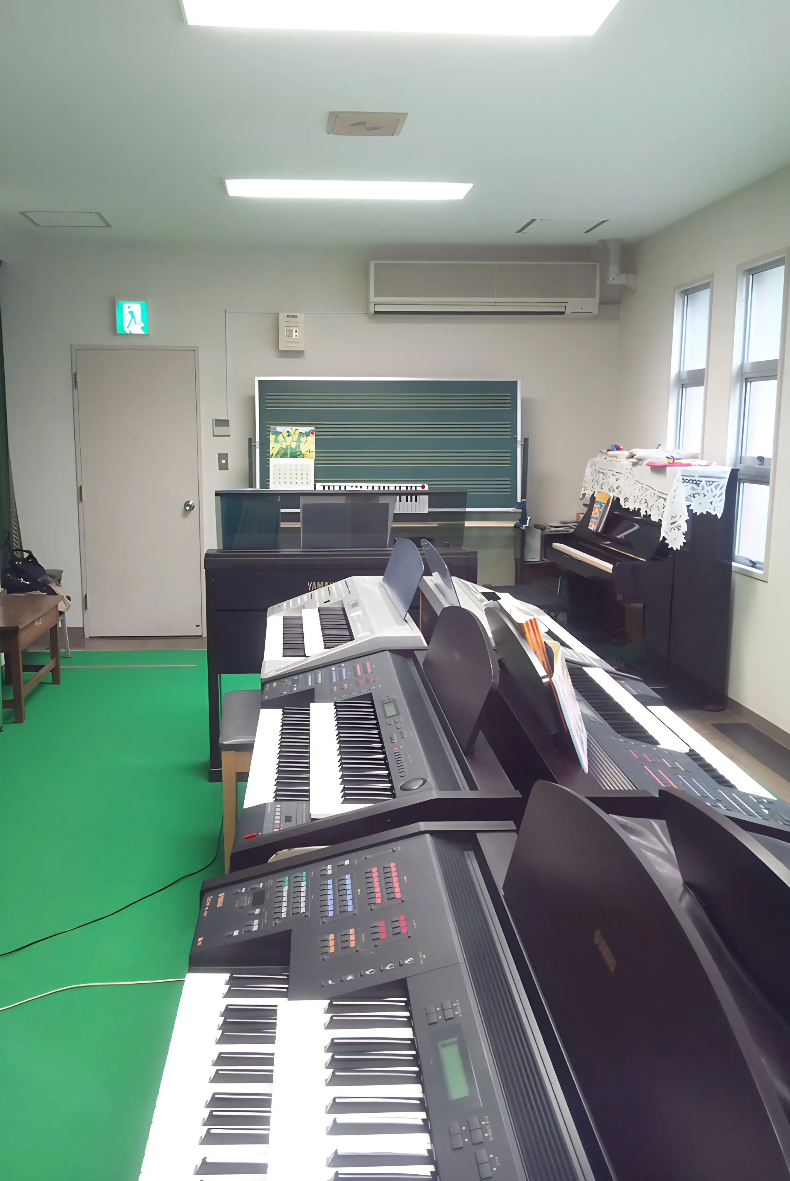 横浜日本屋楽器 電子オルガン 上星川幼稚園のサムネイル画像 3