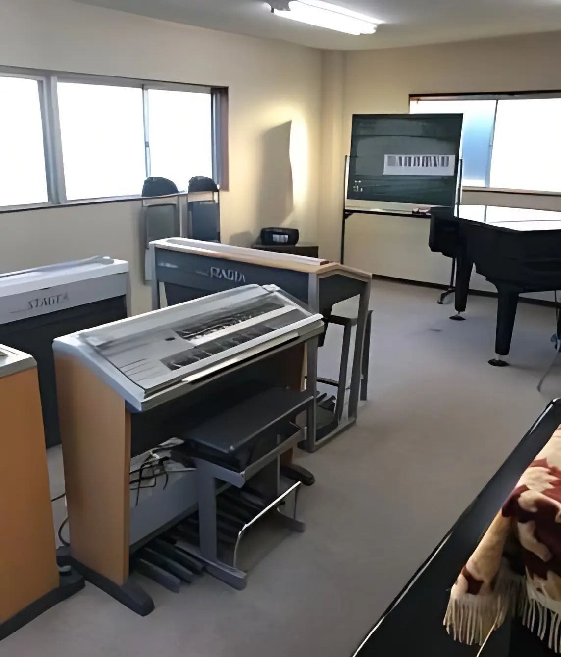 ヤマハ音楽教室 電子オルガン 小野教室のサムネイル画像 3