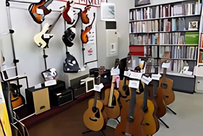 サウンドイシカワ サクソフォーン 向島店のメイン画像