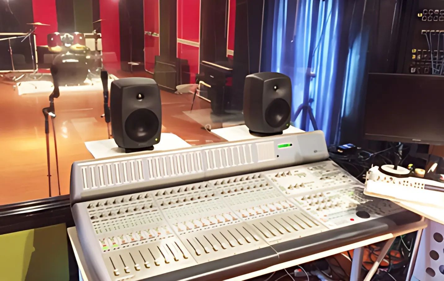 ミュージックスペース ドラム 経塚教室のサムネイル画像 3