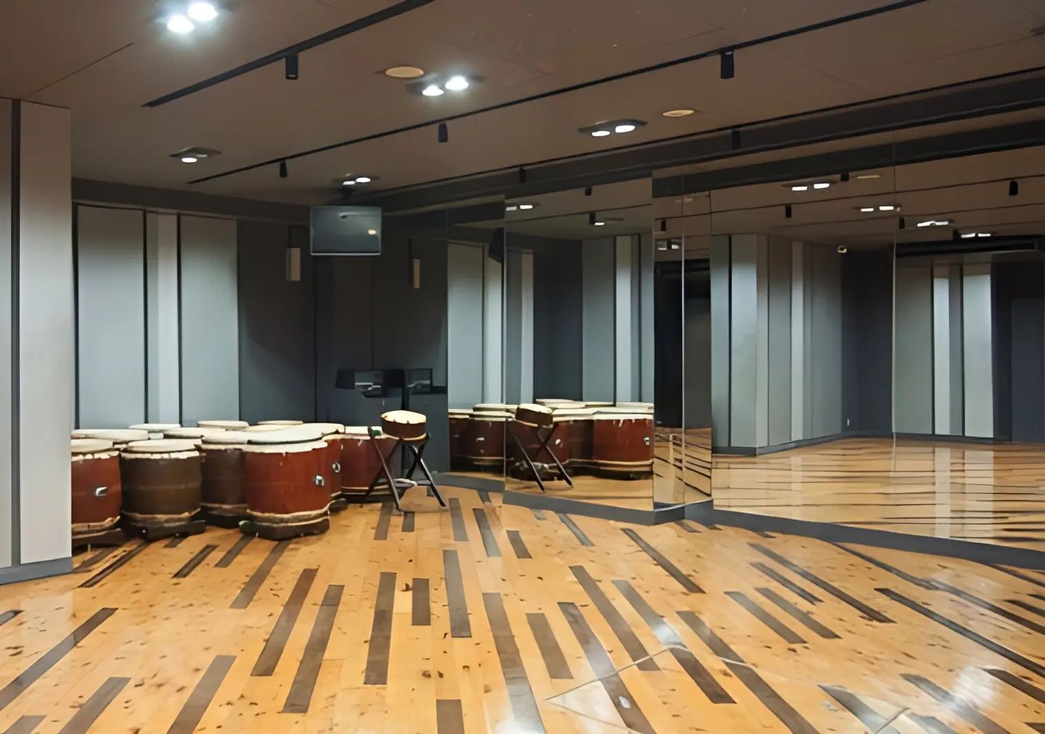 TAIKO-LAB青山 和太鼓 青山のサムネイル画像 3