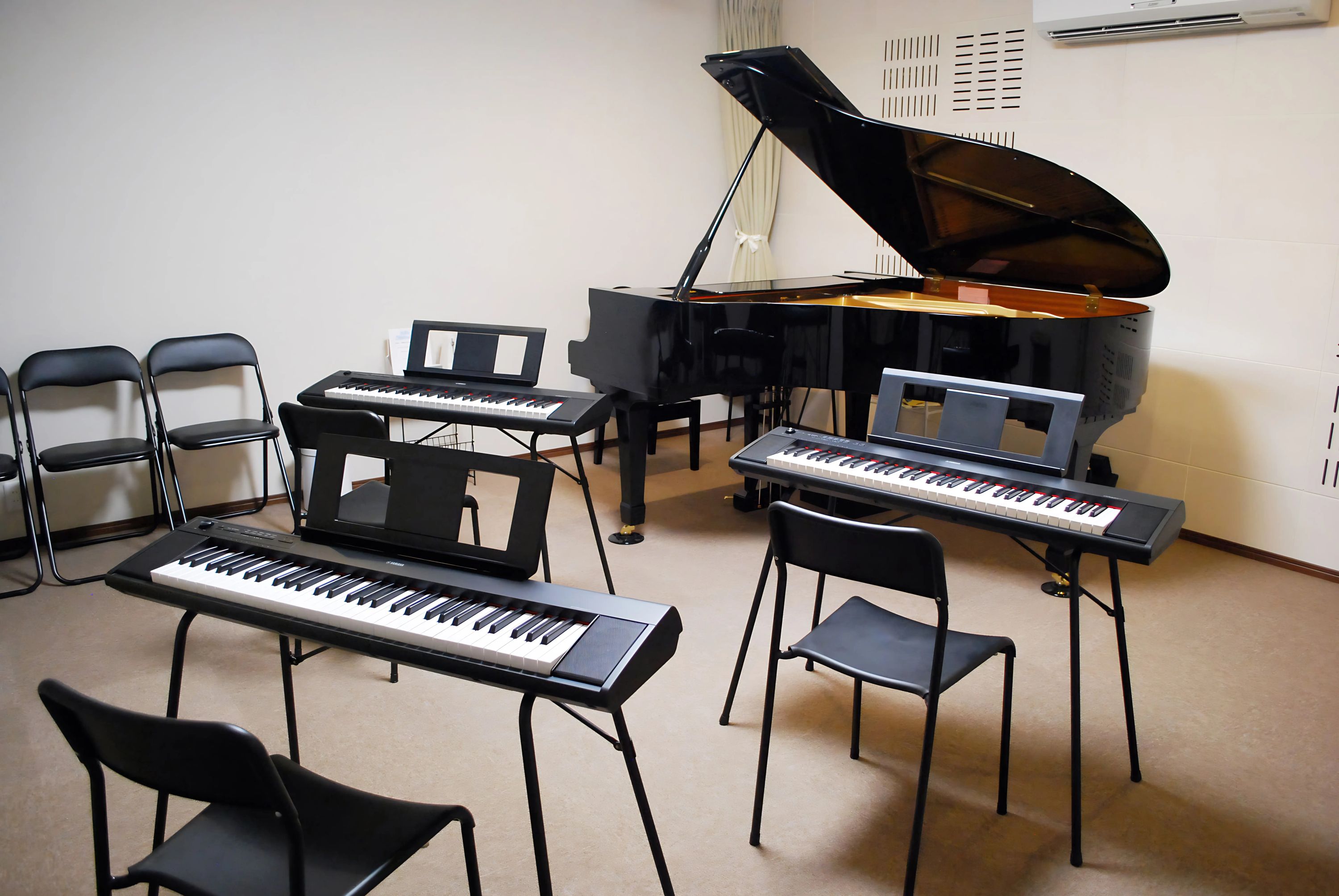 TINY STUDIO MUSIC SCHOOL リトミック 江尻東教室のサムネイル画像 4