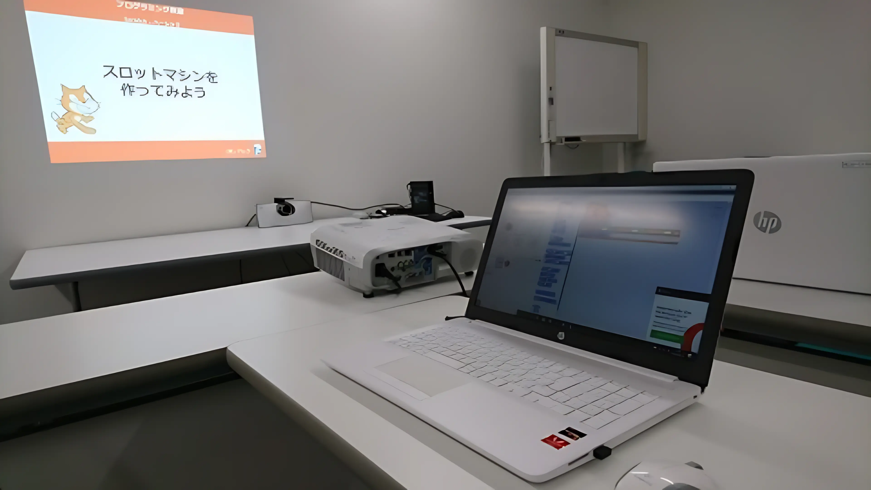 Arkプログラミング Kids Club 四ツ橋教室のサムネイル画像 2