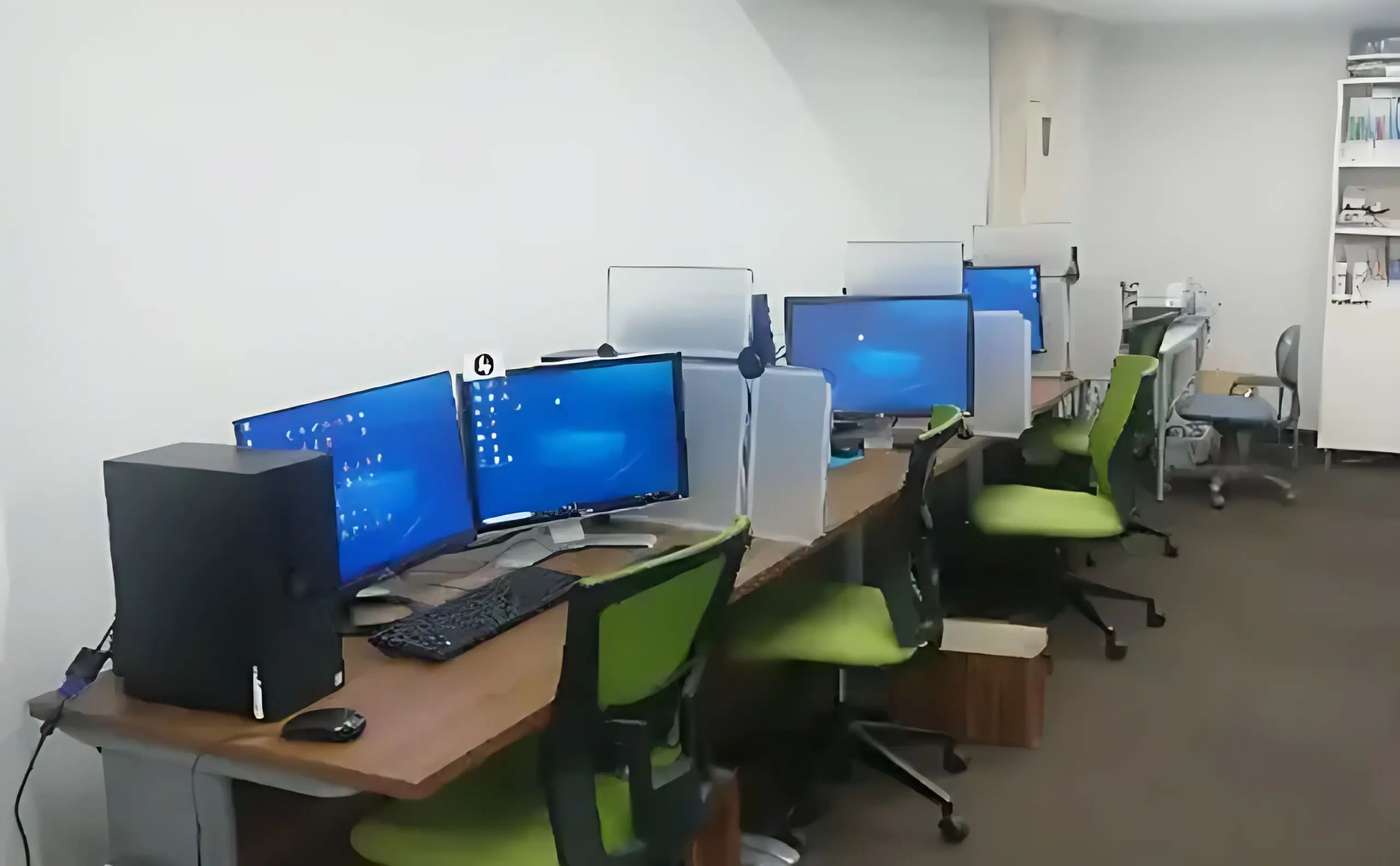 Winスクール パソコン 船橋駅前校のサムネイル画像 5