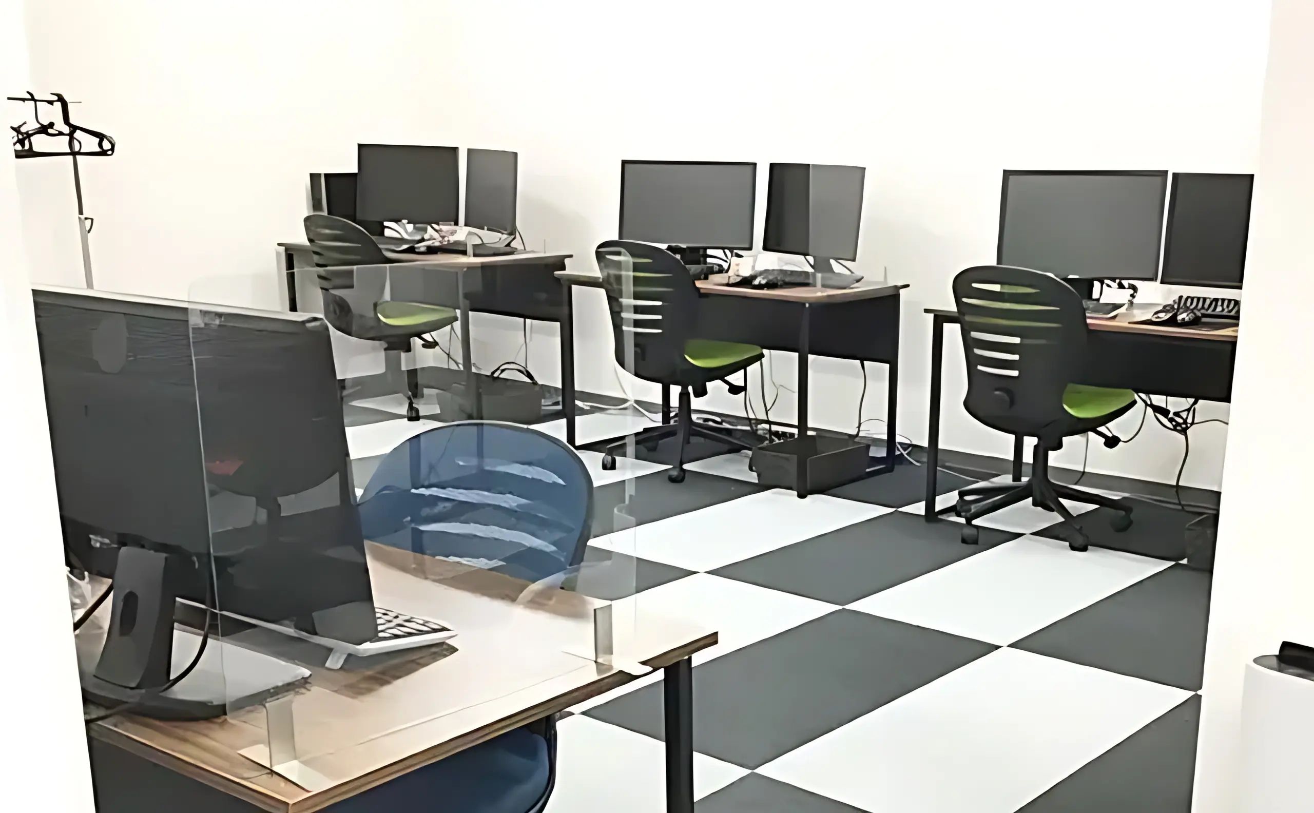 Winスクール パソコン 新潟駅前校のサムネイル画像 2