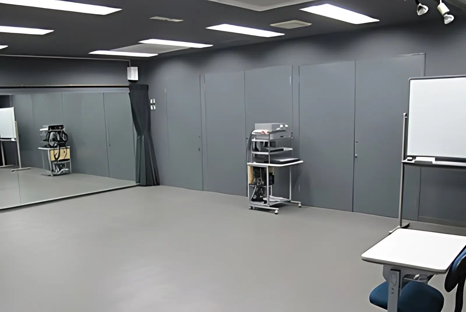 テアトルアカデミー 演劇 福岡校のサムネイル画像 2