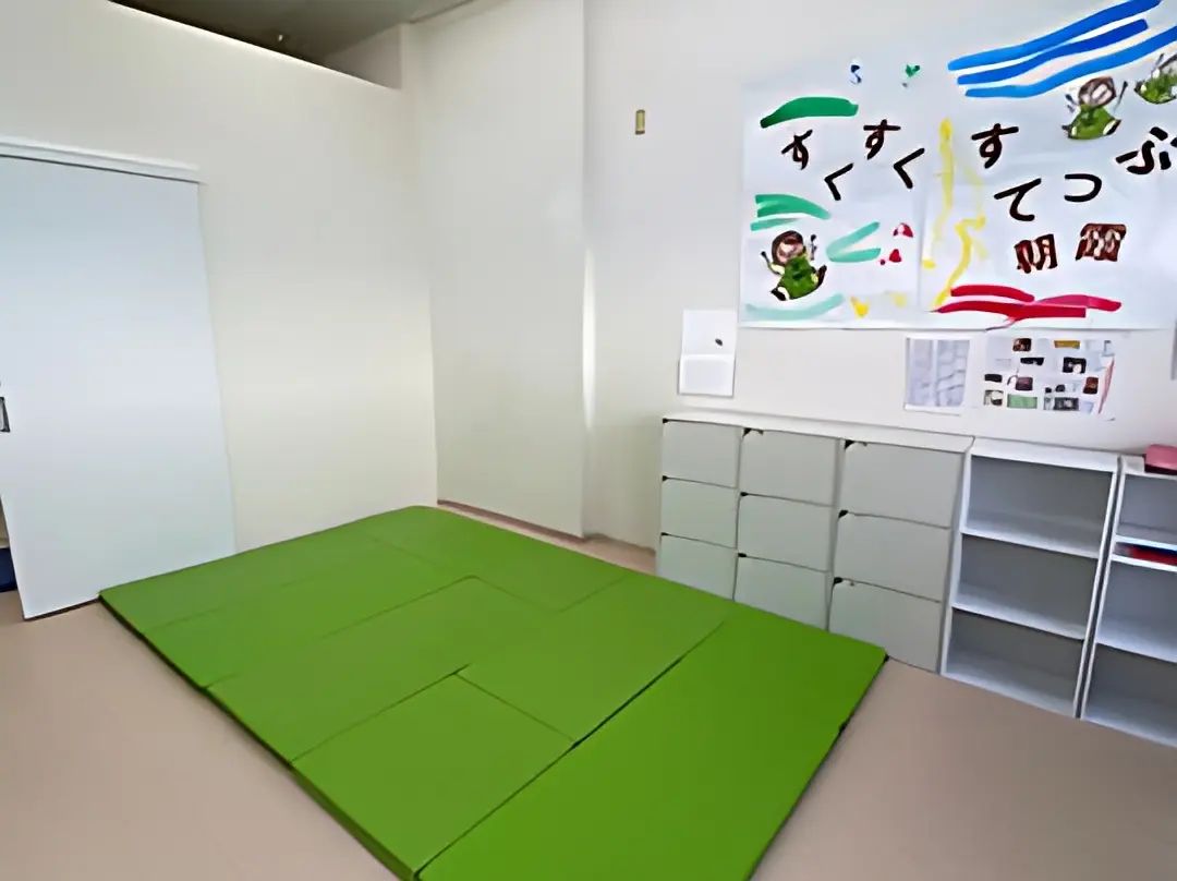 すくすくすてっぷ 療育（発達支援） すくすくすてっぷ朝霧のサムネイル画像 2