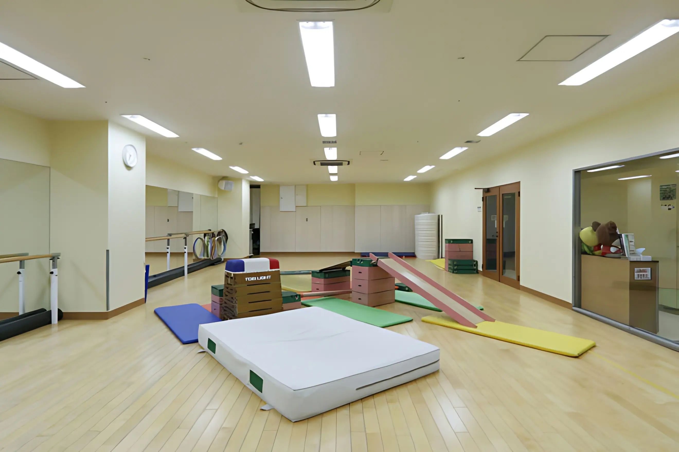 東京アスレティッククラブ バレエ TAC大森のサムネイル画像 3