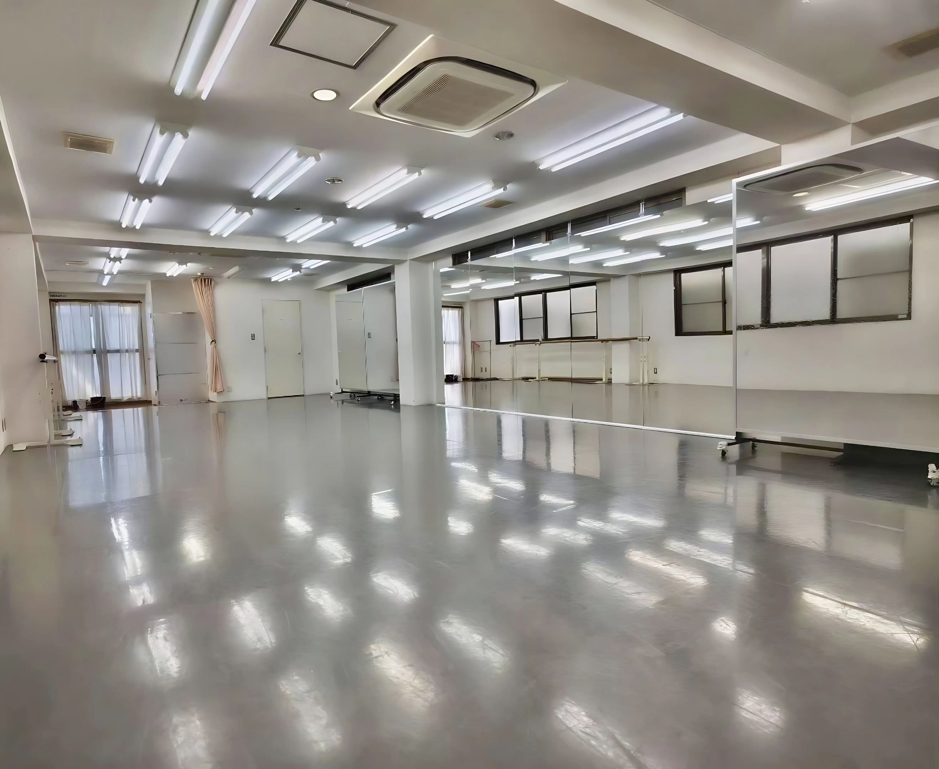 竹内美佐子・ユミバレエアカデミー 南浦和教室のサムネイル画像 2