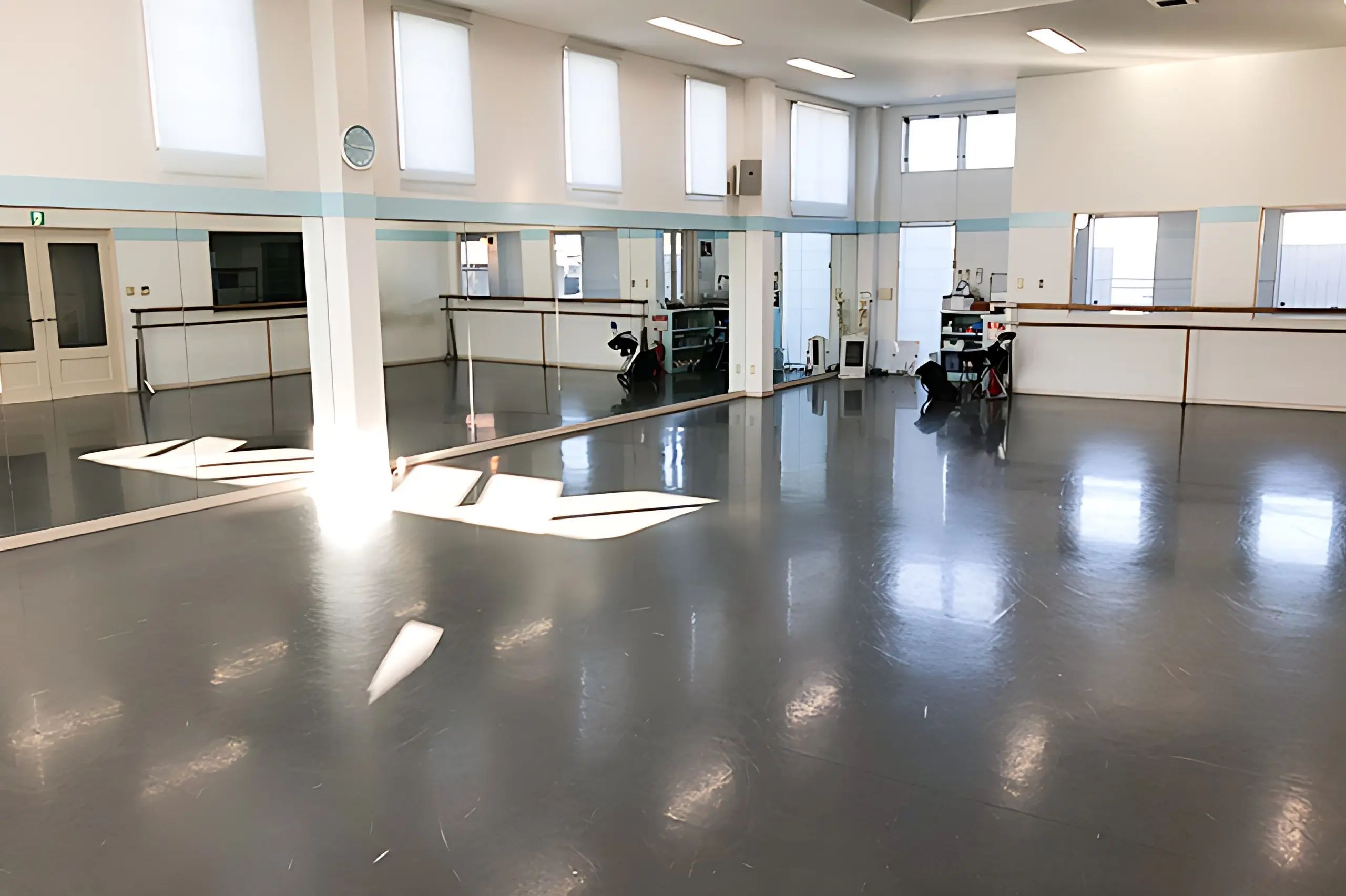 Ballet Studio Les Sylphides(シルフィード) あすみが丘教室のサムネイル画像 2