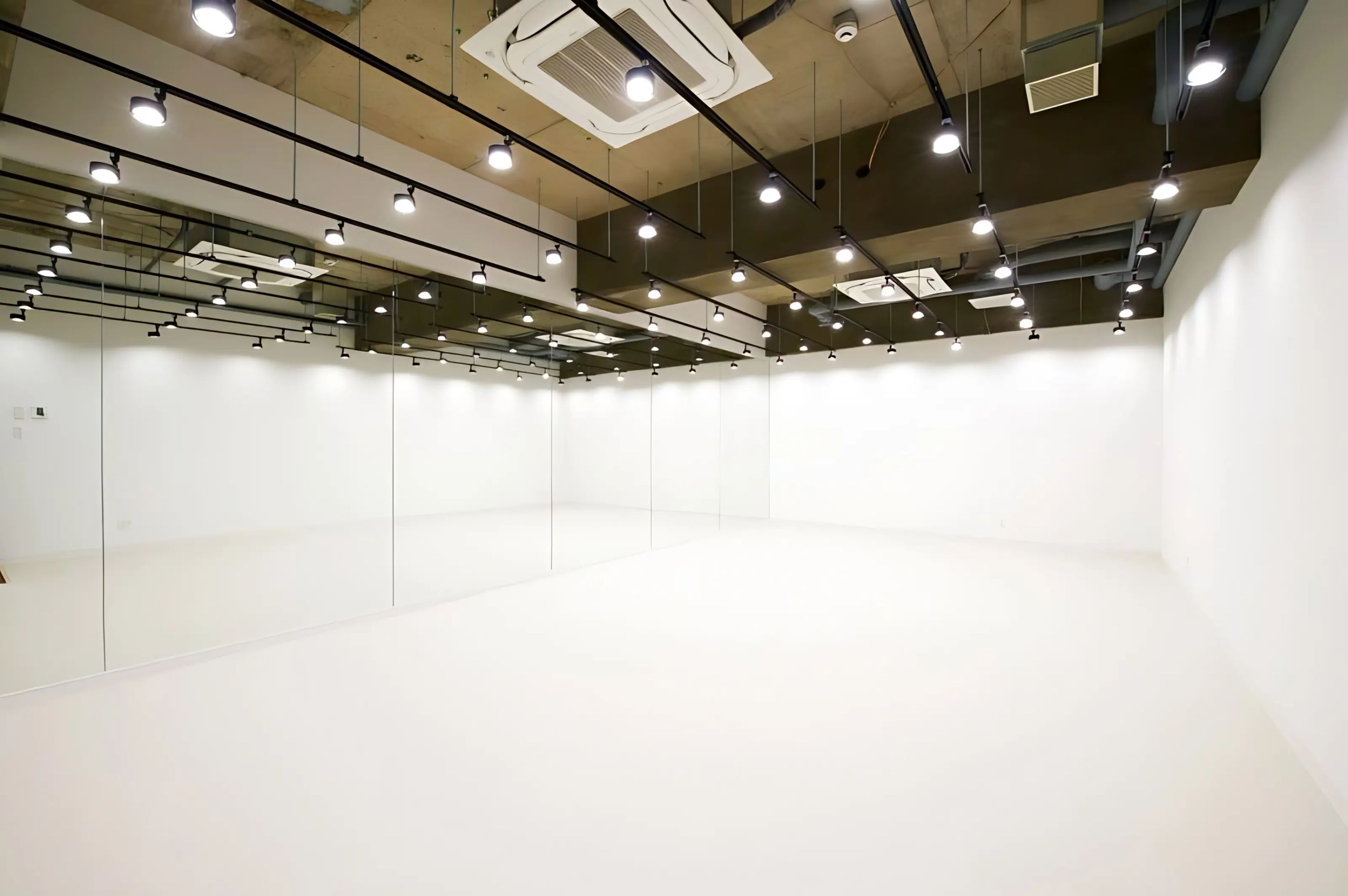 YELLOW SPARROW ダンス 山形校のメイン画像