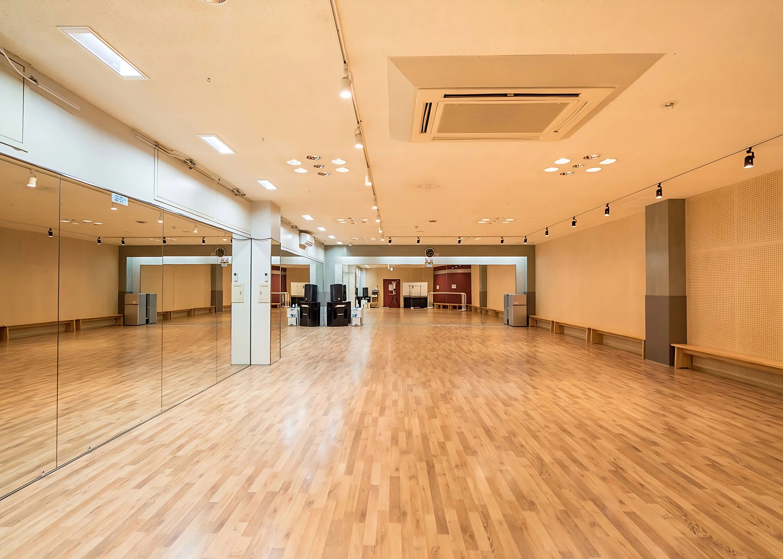 YELLOW SPARROW ダンス NEO山形校のメイン画像