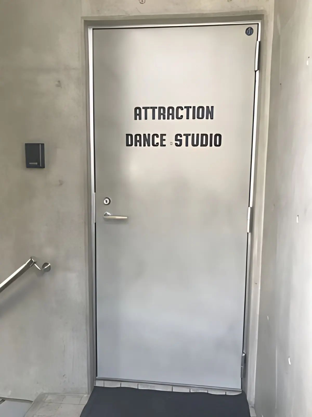 アトラクション　ダンススタジオ 下平間教室のサムネイル画像 4