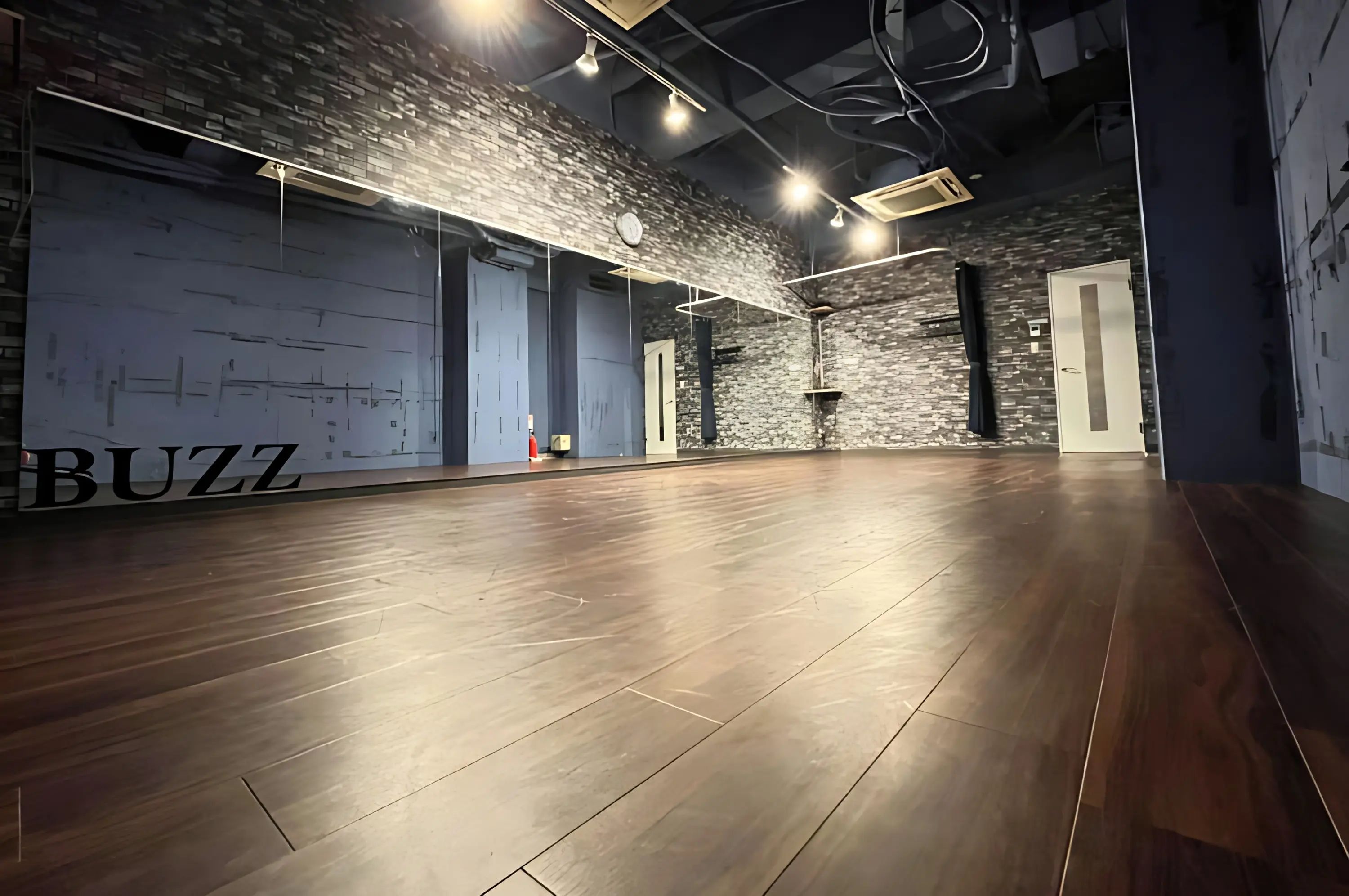 YELLOW SPARROW ダンス 浦和校のメイン画像