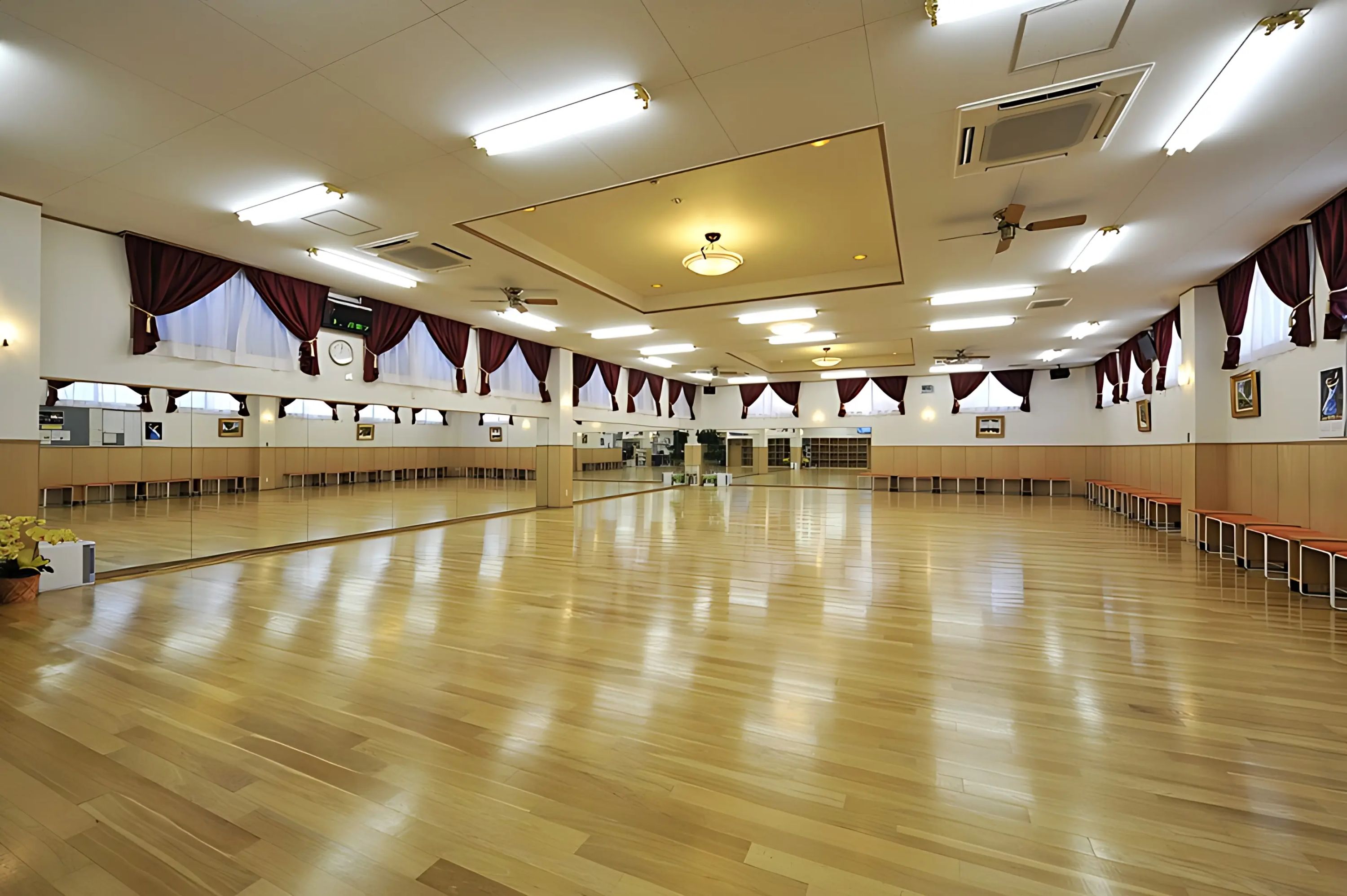 コンフォートホール ダンス 宮町教室のメイン画像