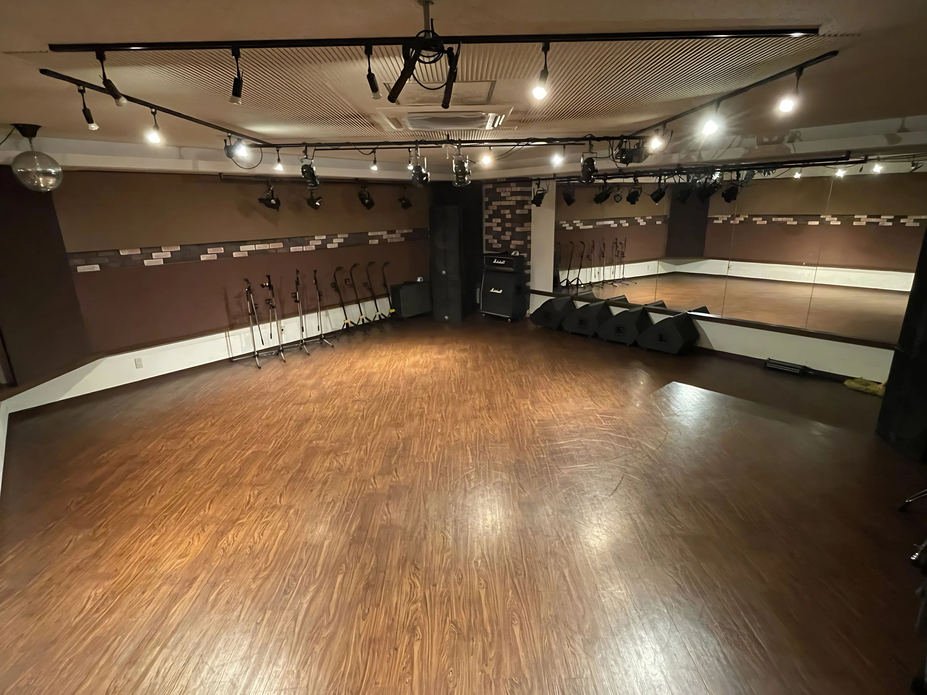 INSmeK ダンス sound studio PACKS 船橋店のメイン画像