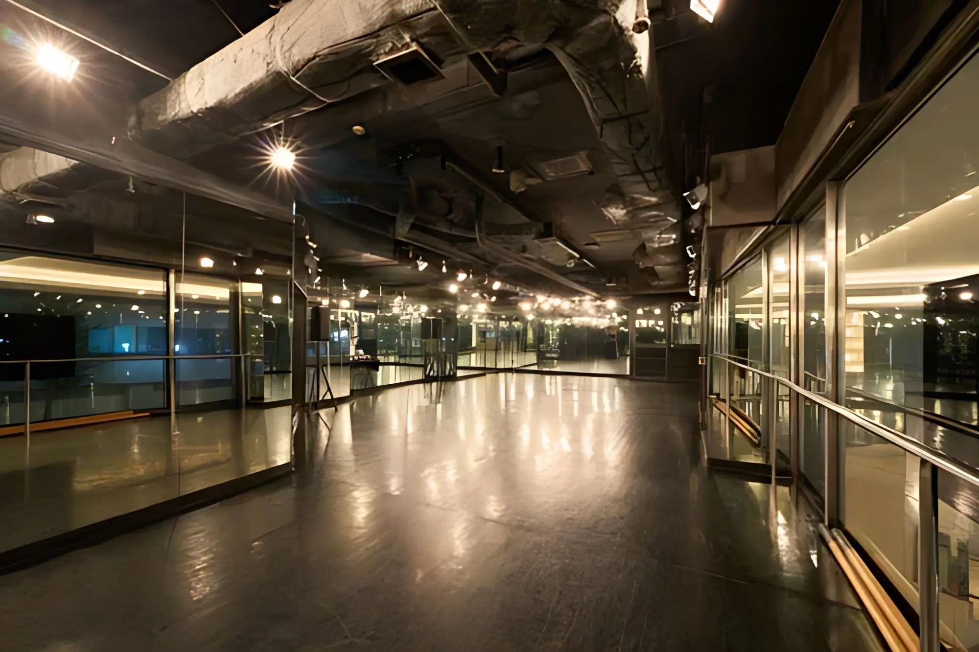 ZOO ダンス 栄教室のメイン画像