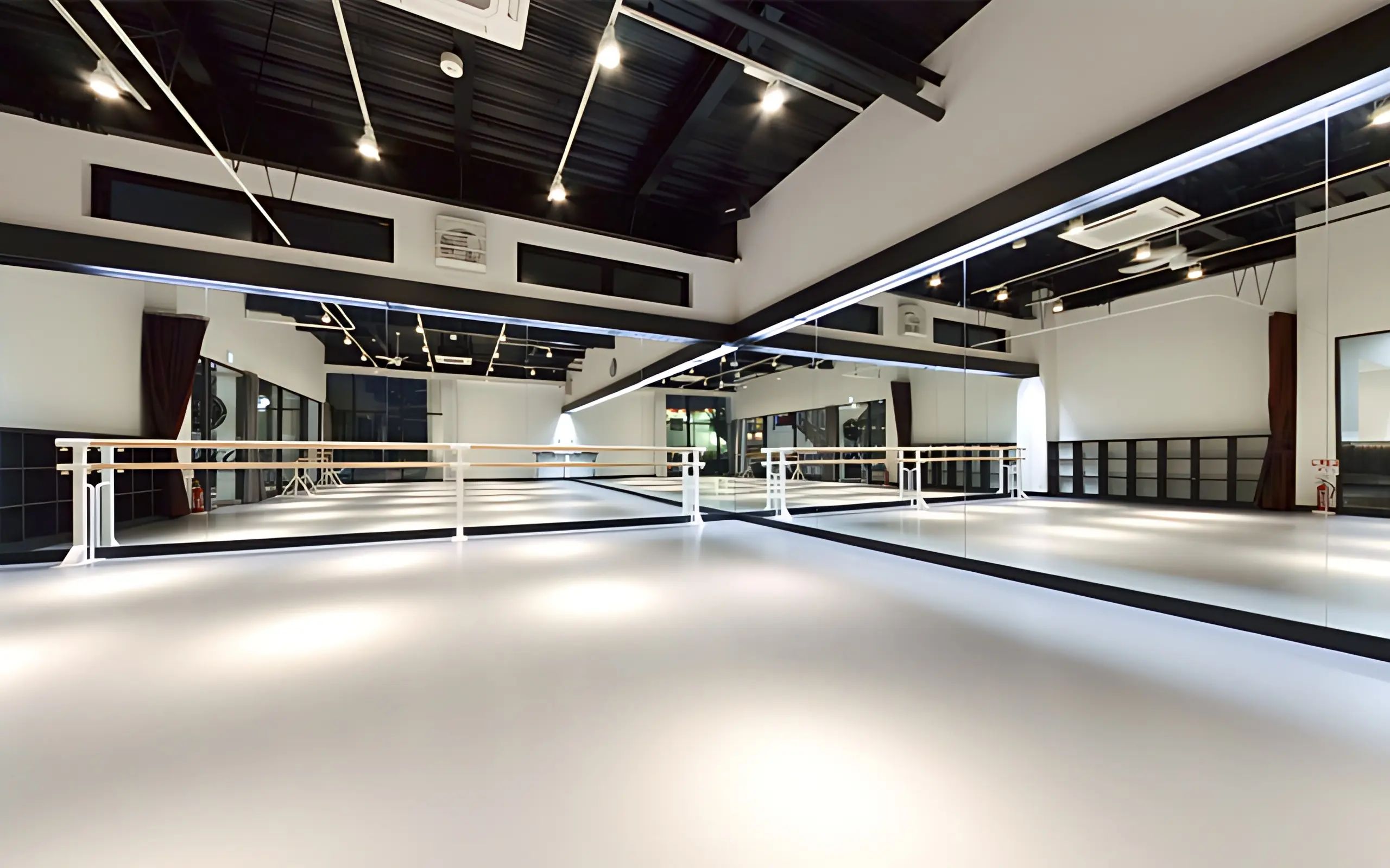 Nico(ニコ) ダンス 池上台教室のサムネイル画像 2