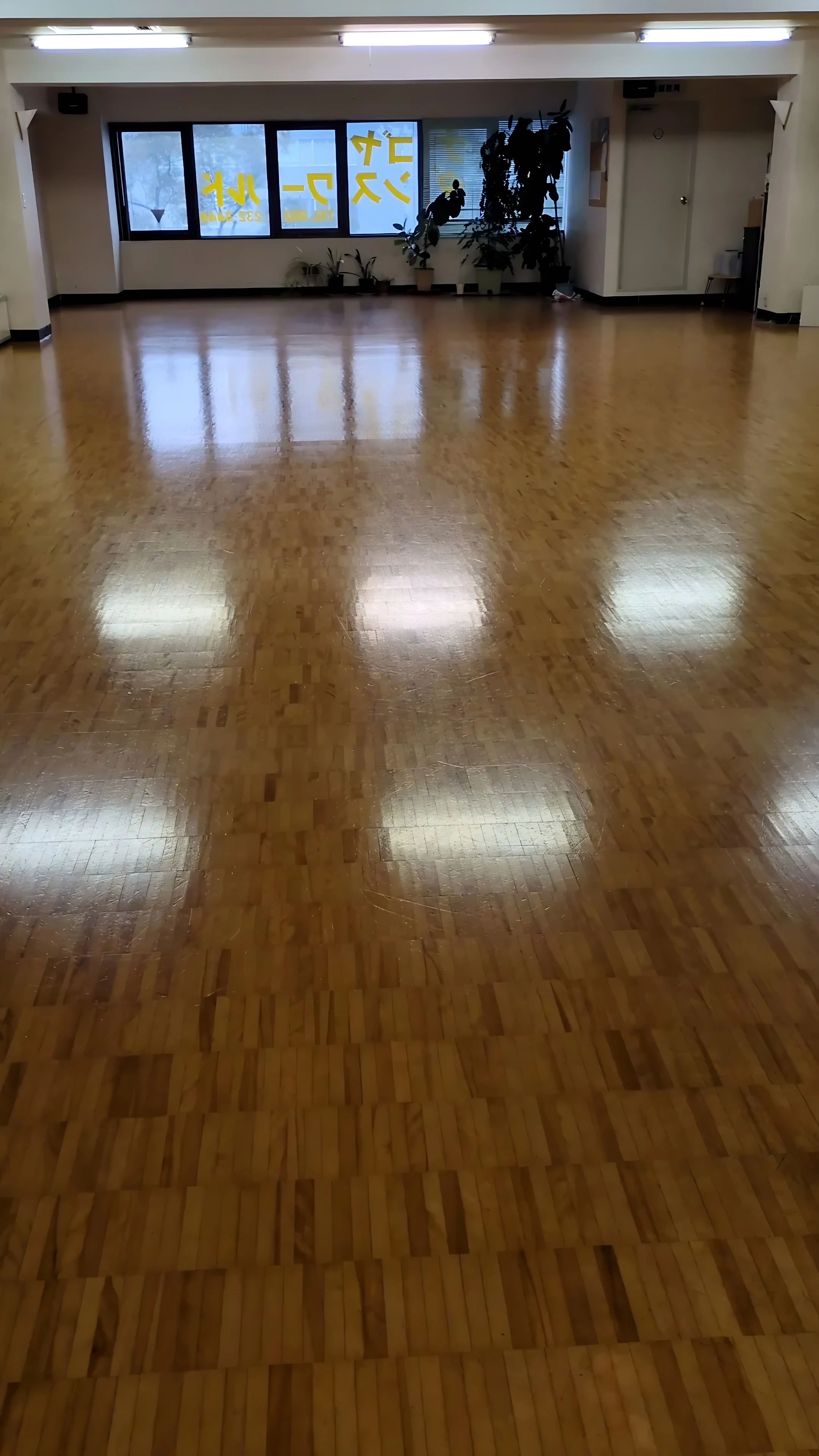 ナゴヤダンスワールド 大須教室のメイン画像