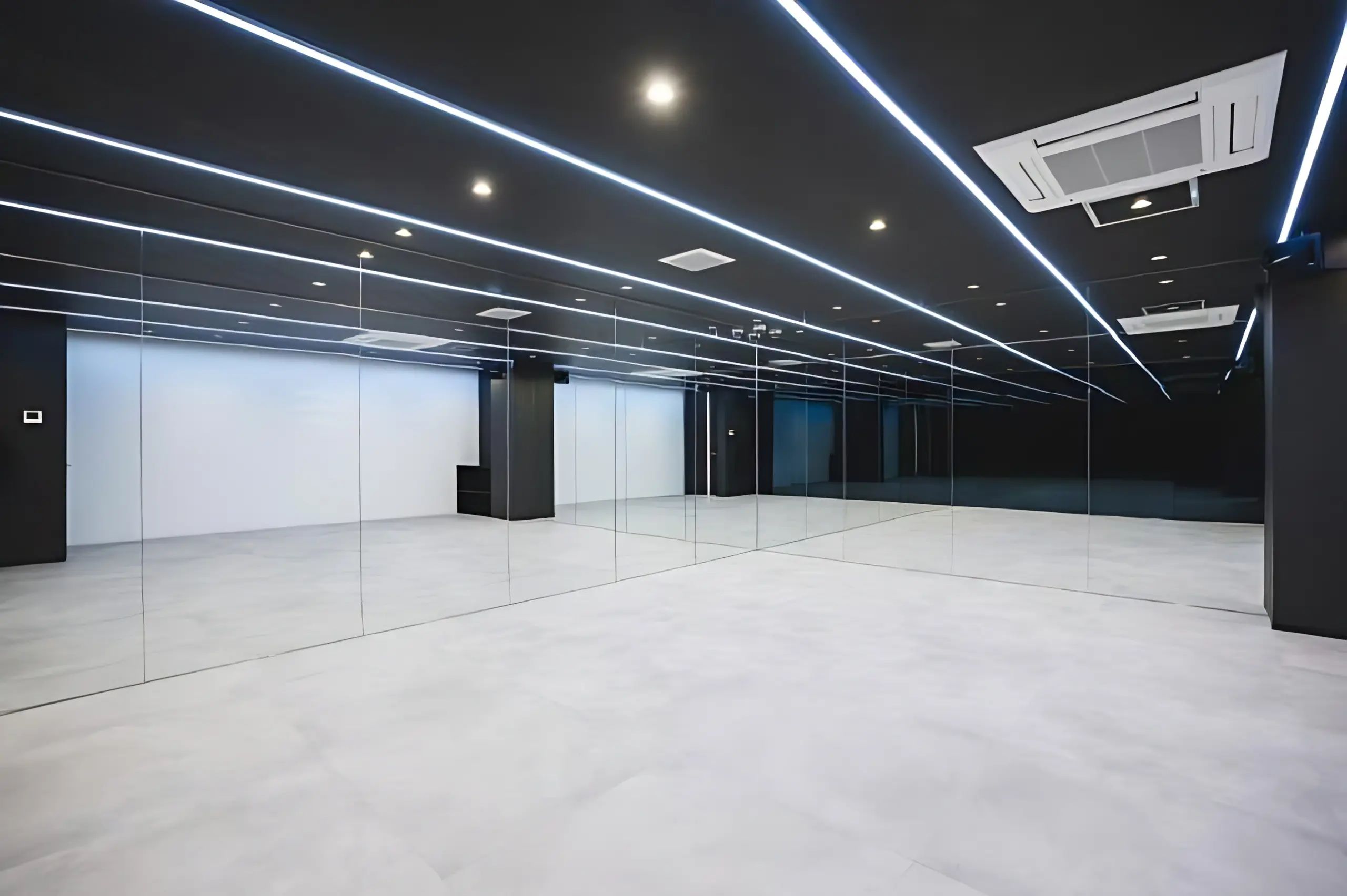 スプラウト ダンス 北梅田店のサムネイル画像 3