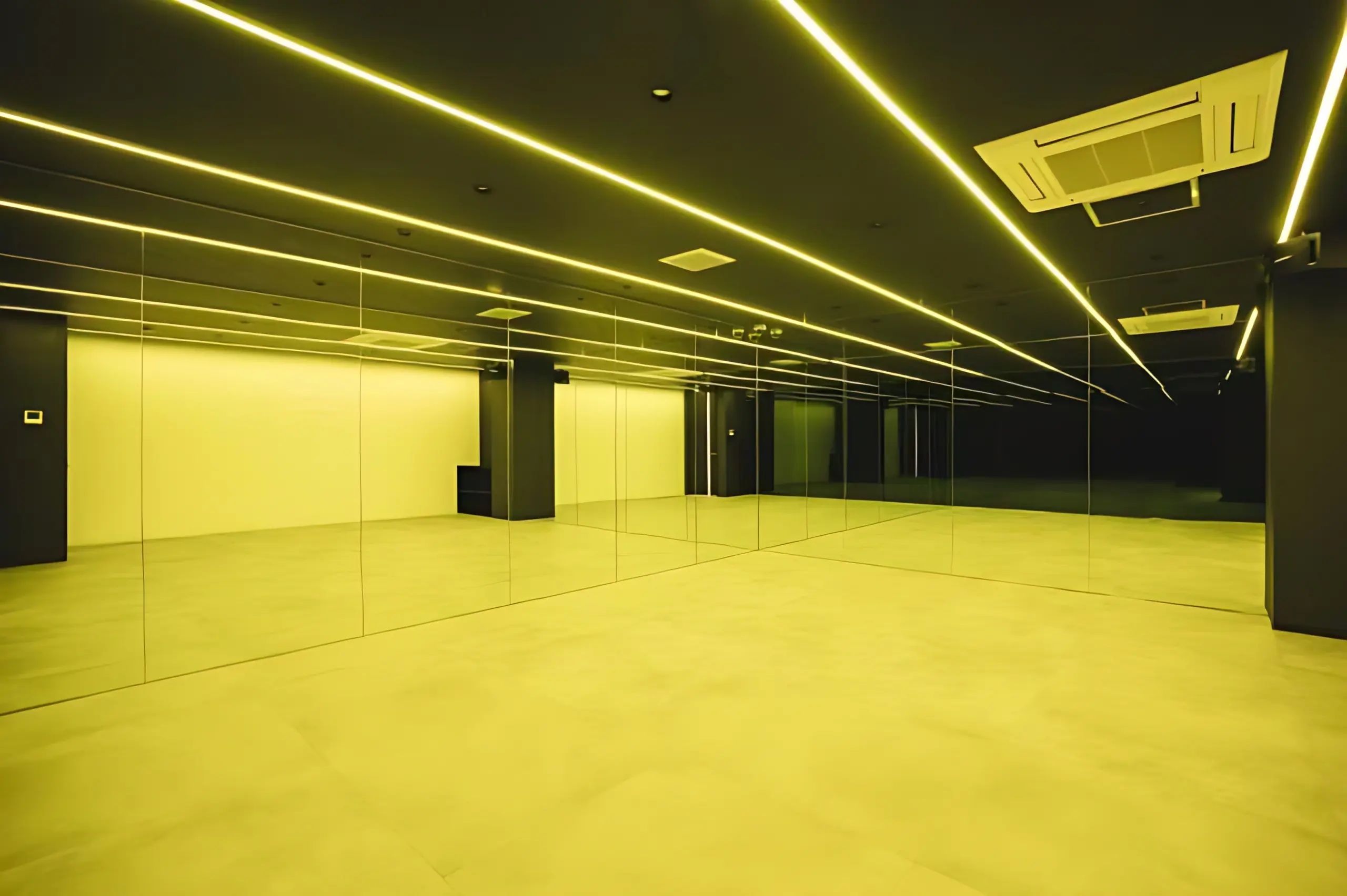 スプラウト ダンス 北梅田店のサムネイル画像 4