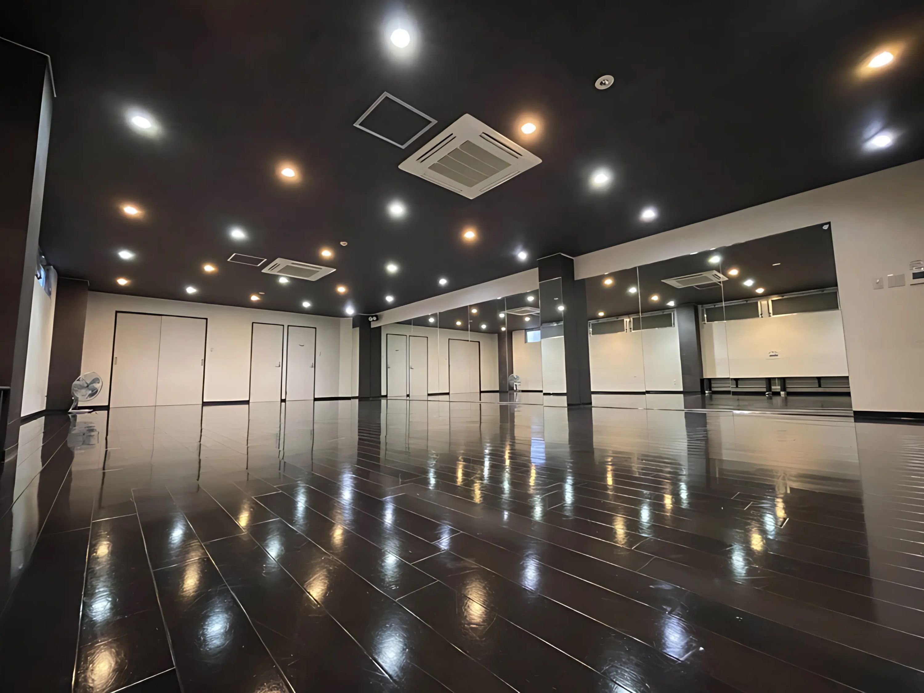 Think(ダンス スタジオシンク) 守山店のサムネイル画像 2