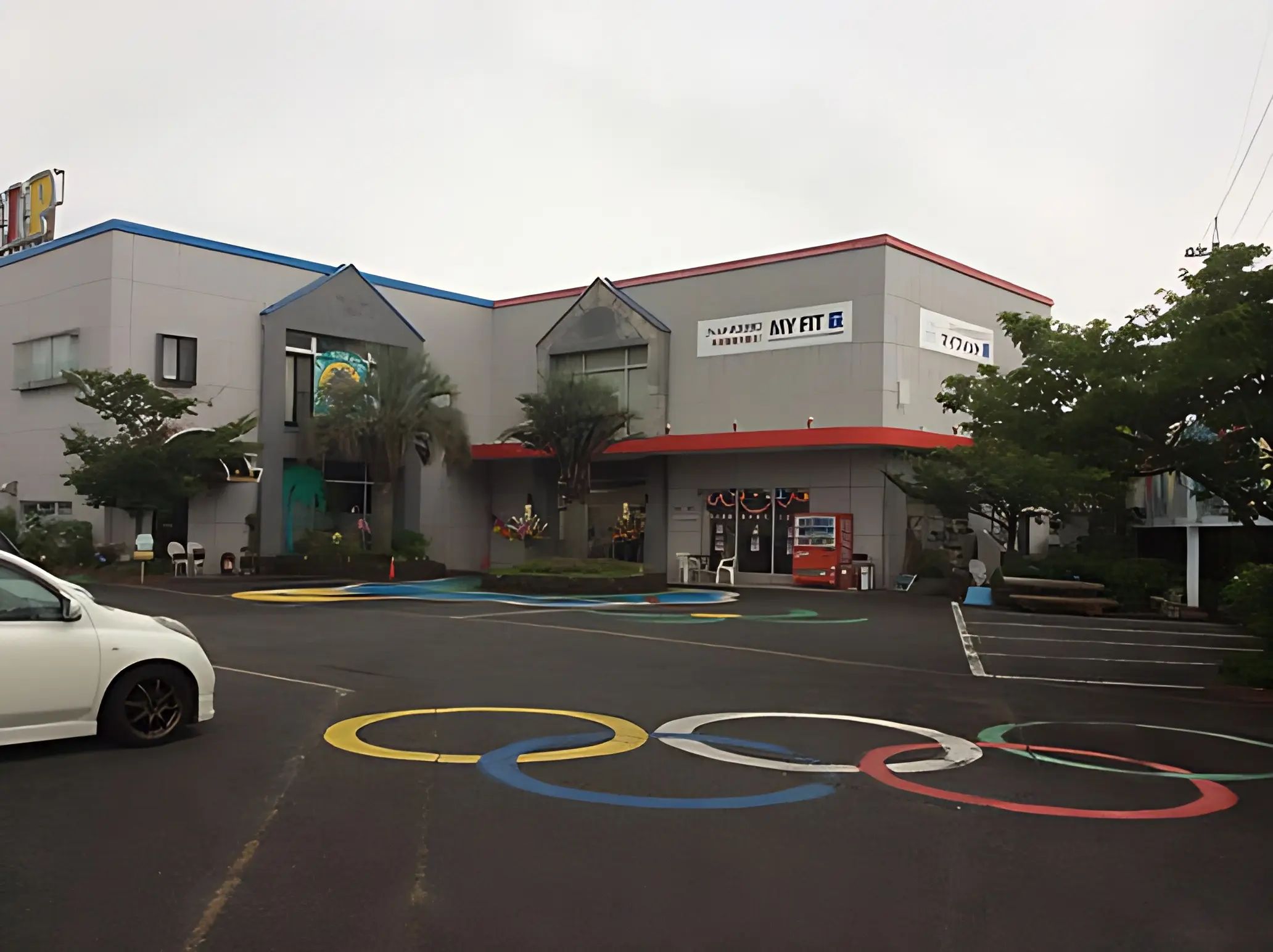 アロハ フレンズ ダンス 椿東教室のメイン画像