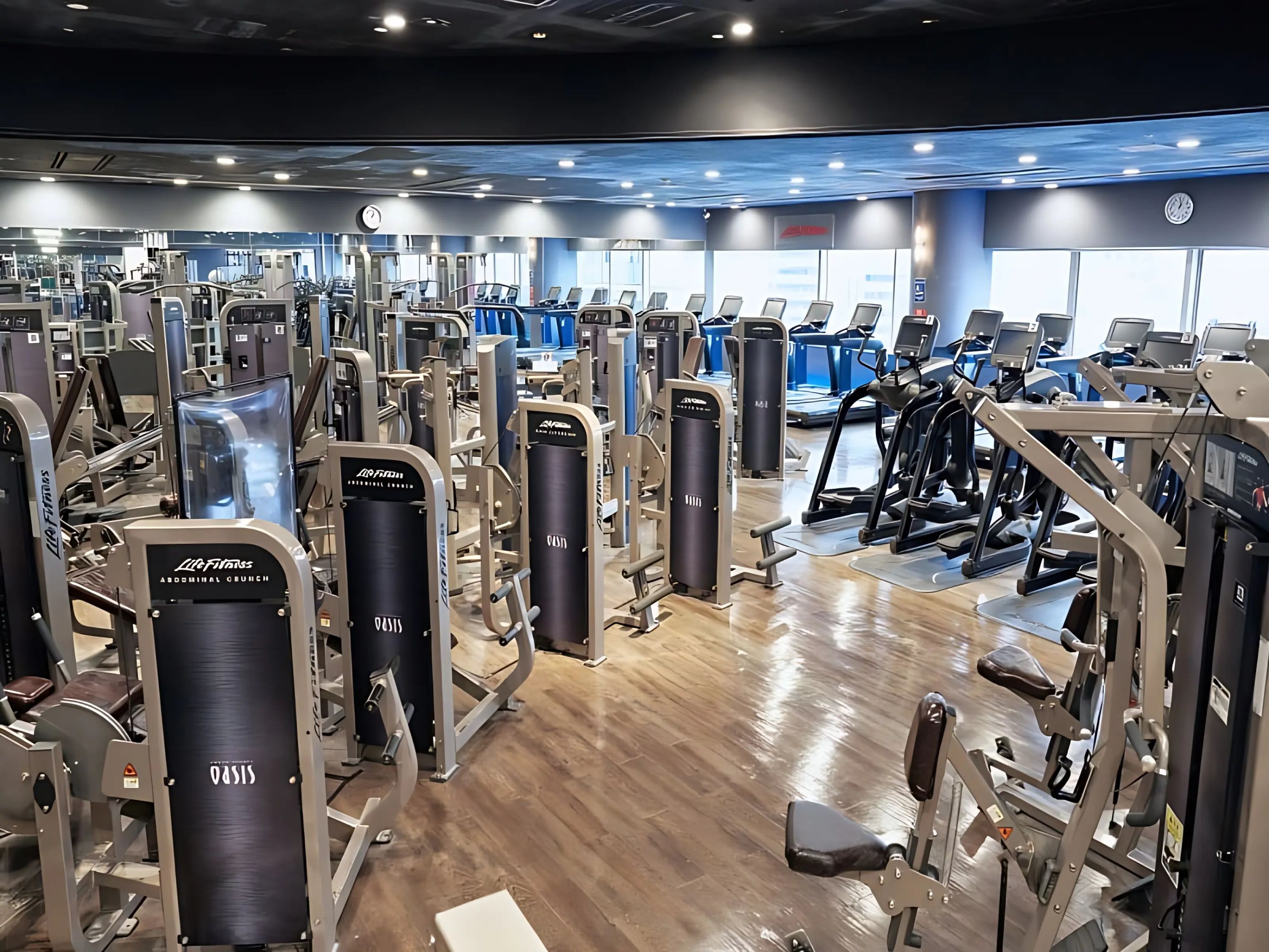 東急スポーツオアシス スイミング・水泳 新宿24Plus店のサムネイル画像 2