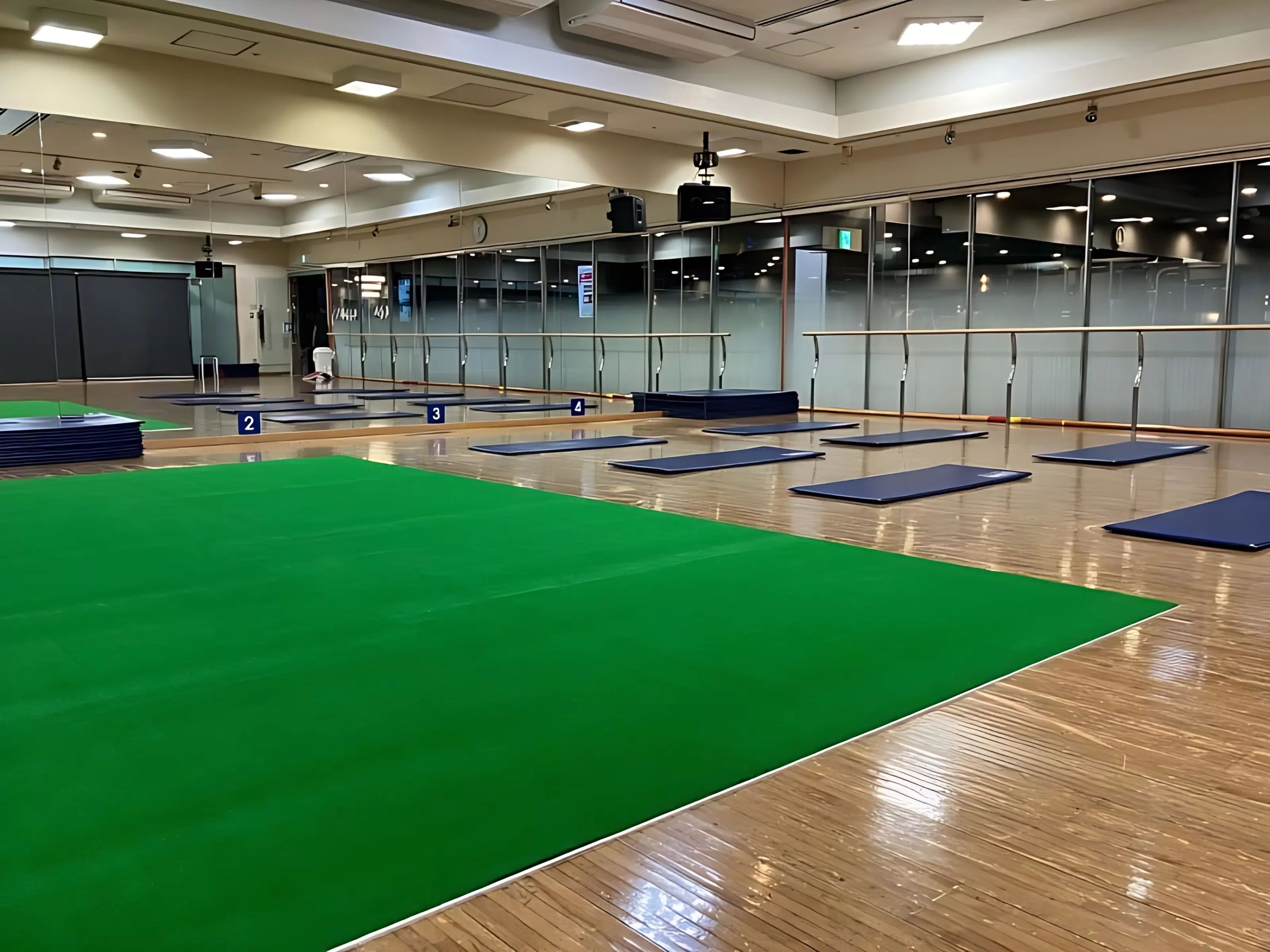 東急スポーツオアシス スイミング・水泳 新宿24Plus店のサムネイル画像 4