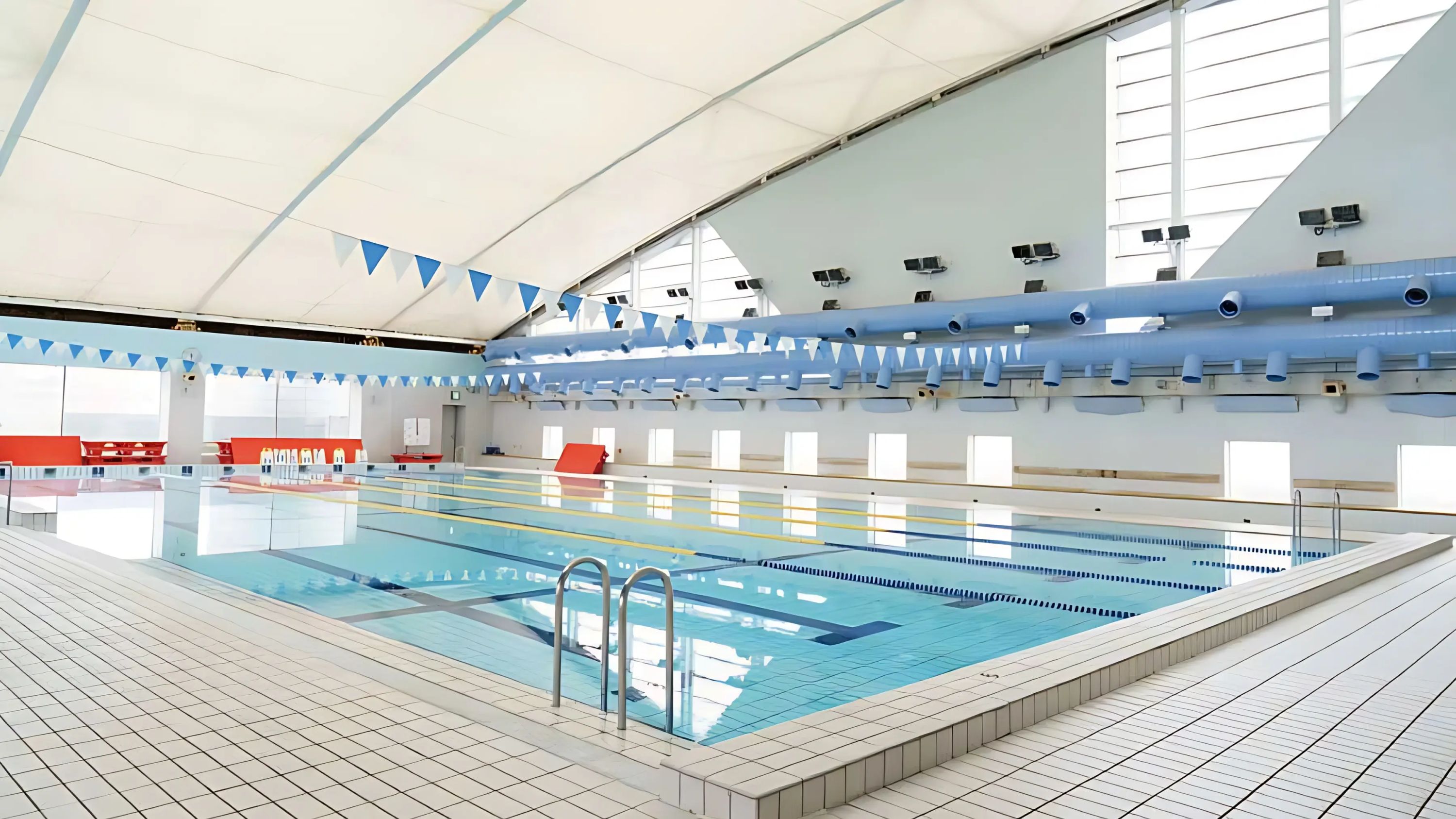 横浜市西スポーツセンタースイミングスクール 浅間町教室のサムネイル画像 2