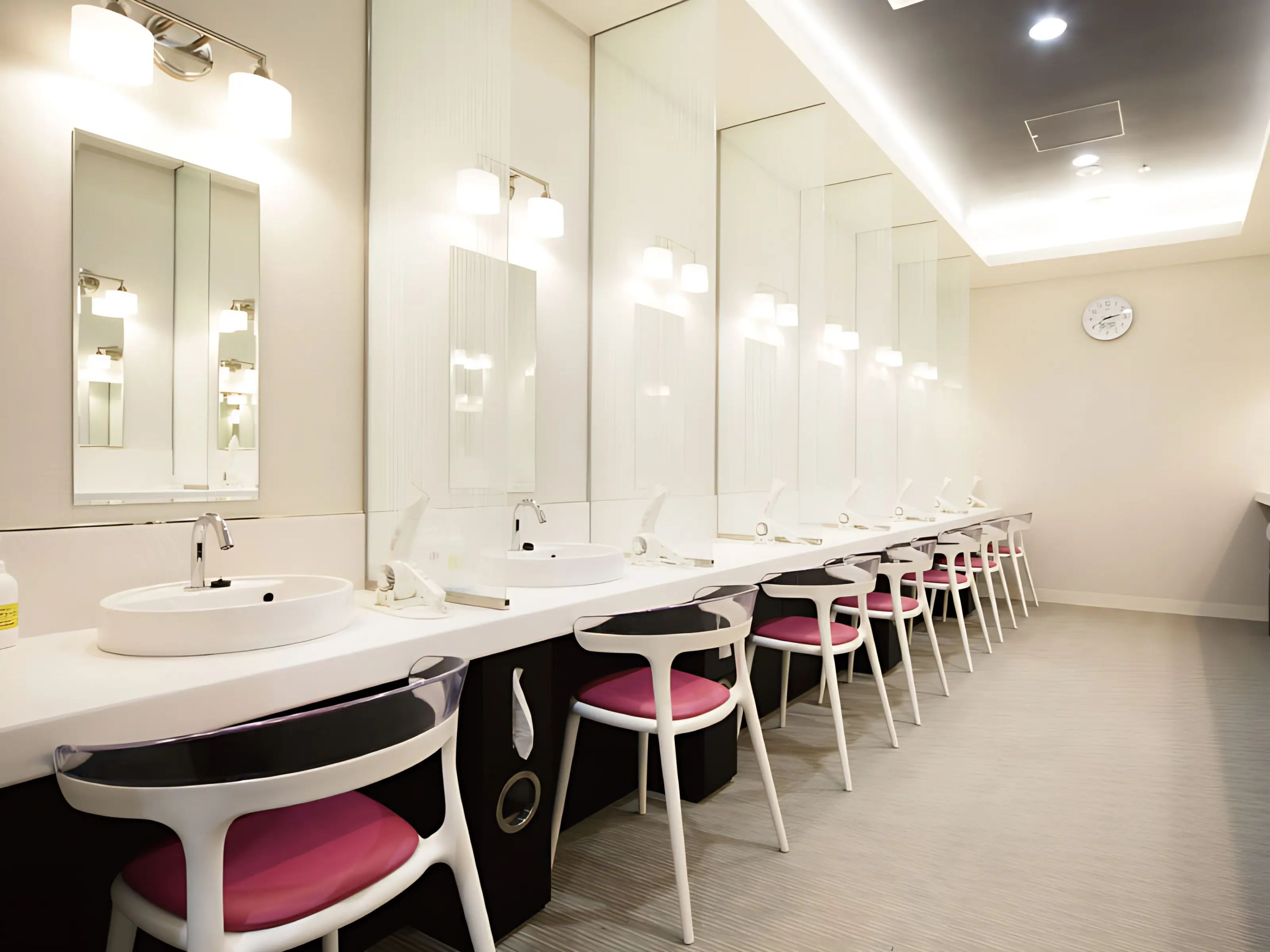 東急スポーツオアシス スイミング・水泳 もりのみやキューズモール店のサムネイル画像 4