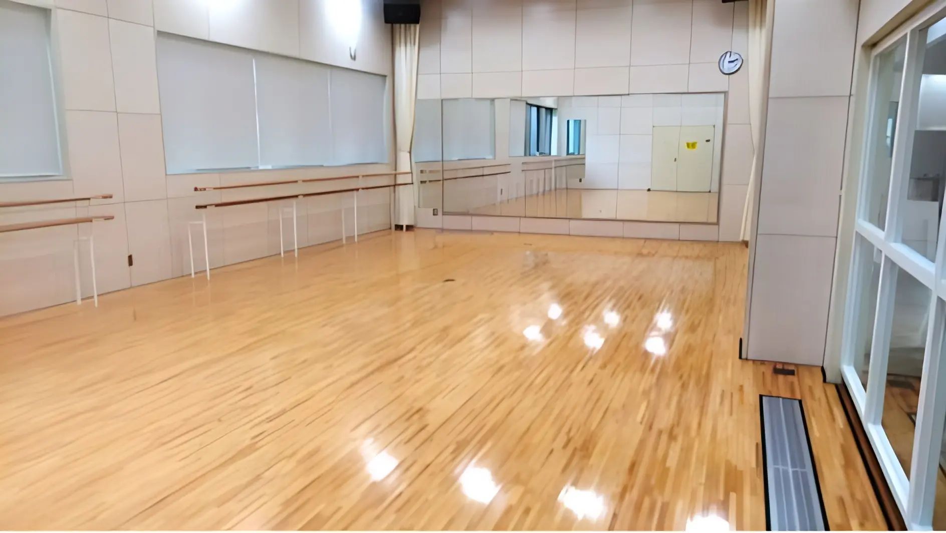 福島中央剣友会 NCV福島アリーナ内1F剣道場のサムネイル画像 4