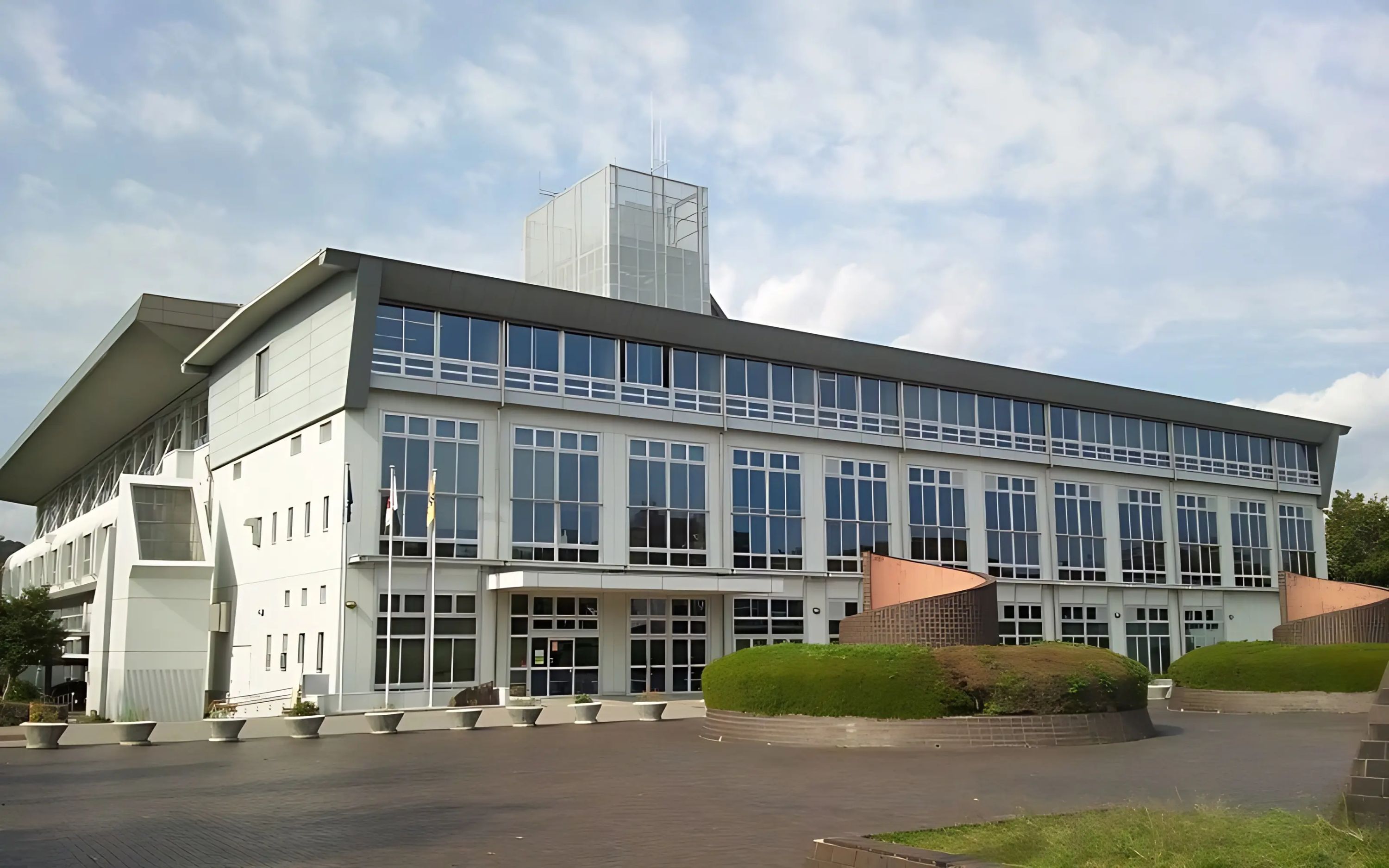 静岡市体育協会 運動・体操・陸上 中央体育館のメイン画像