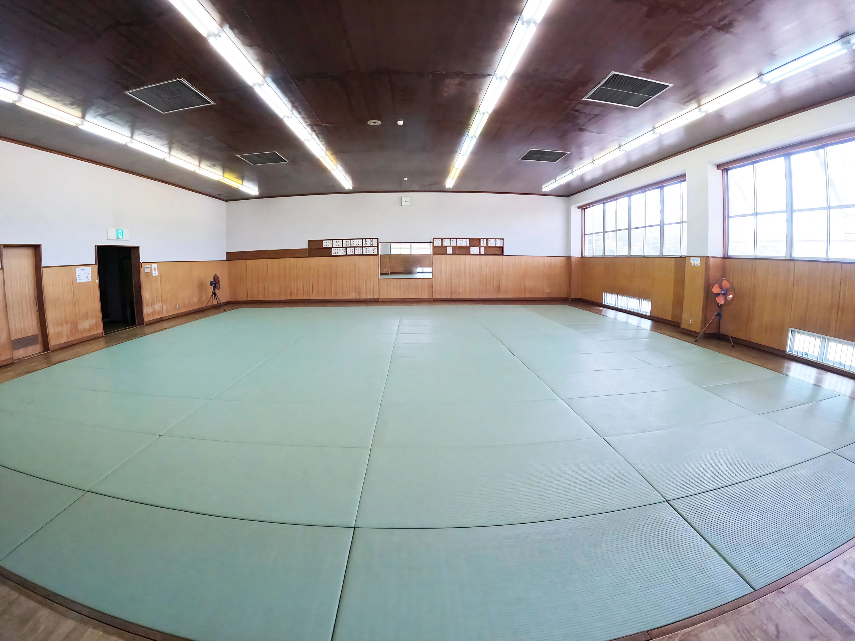 千島体育館 運動・体操・陸上 千島教室のサムネイル画像 5