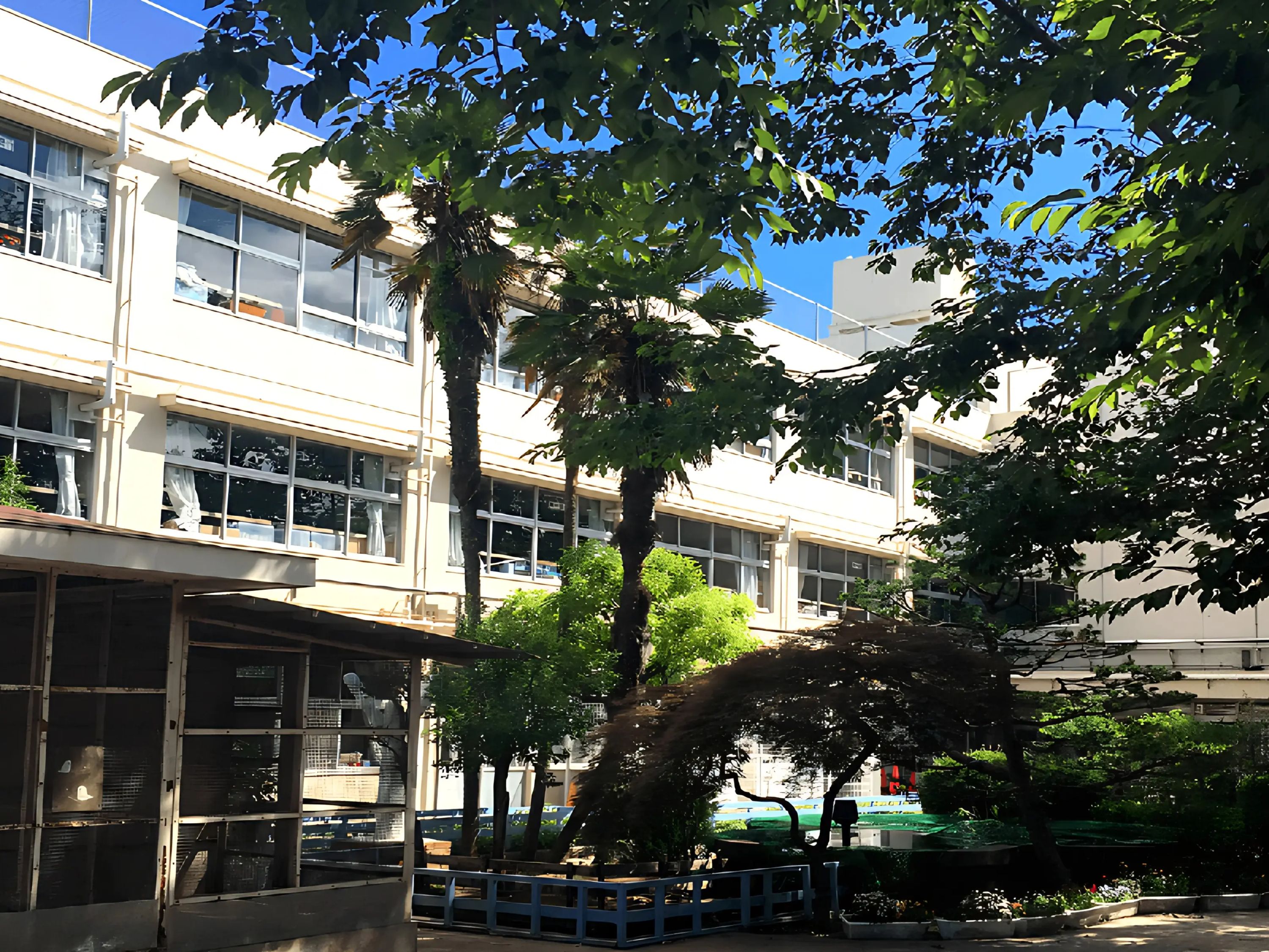 MUSASHIGAOKA UNITE バスケットボール 武蔵丘小学校体育館のメイン画像