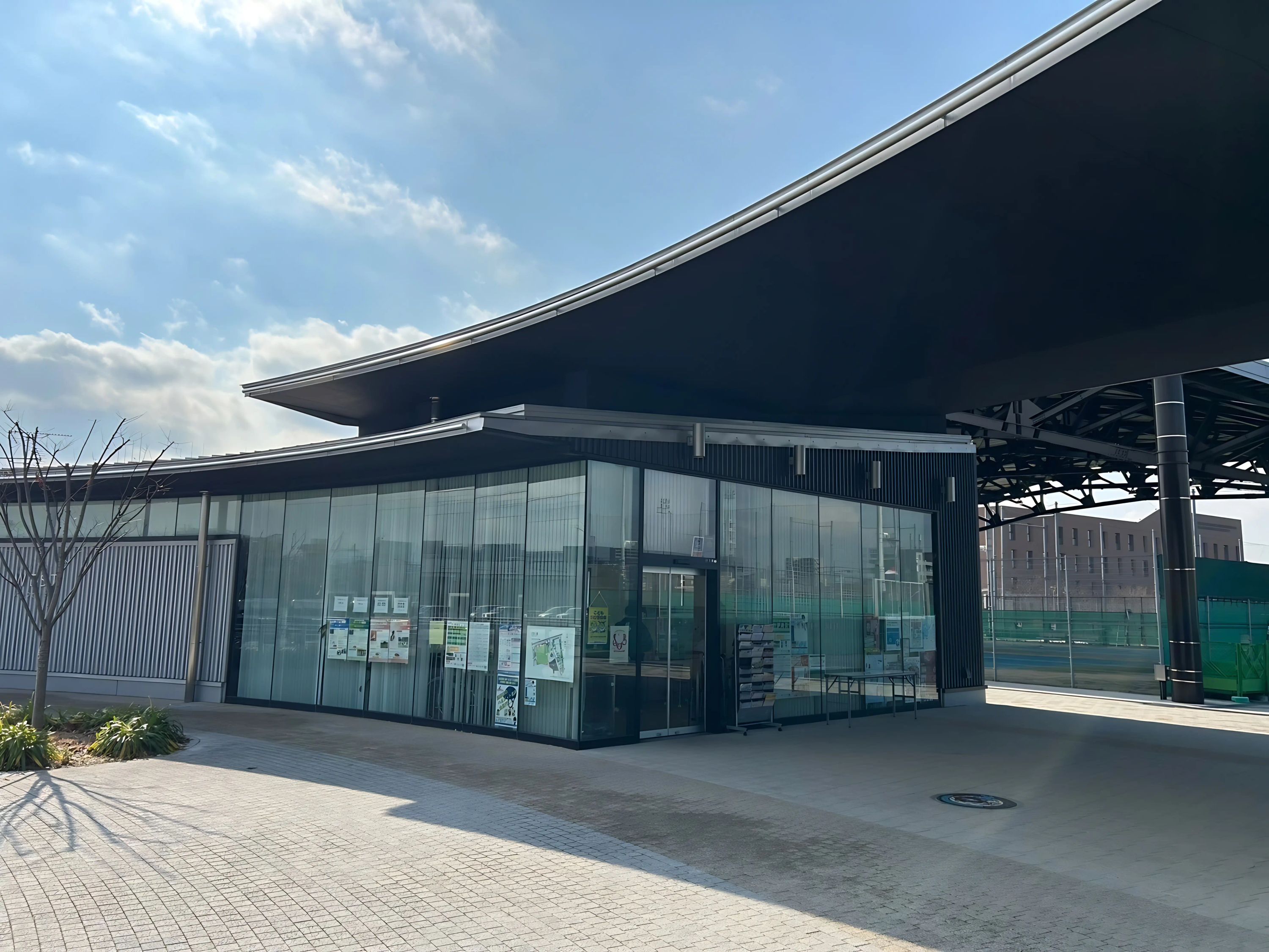 M．S．テニスカレッジ(エム・エス・テニスカレッジ) 守口大枝公園インドアテニススクールのメイン画像