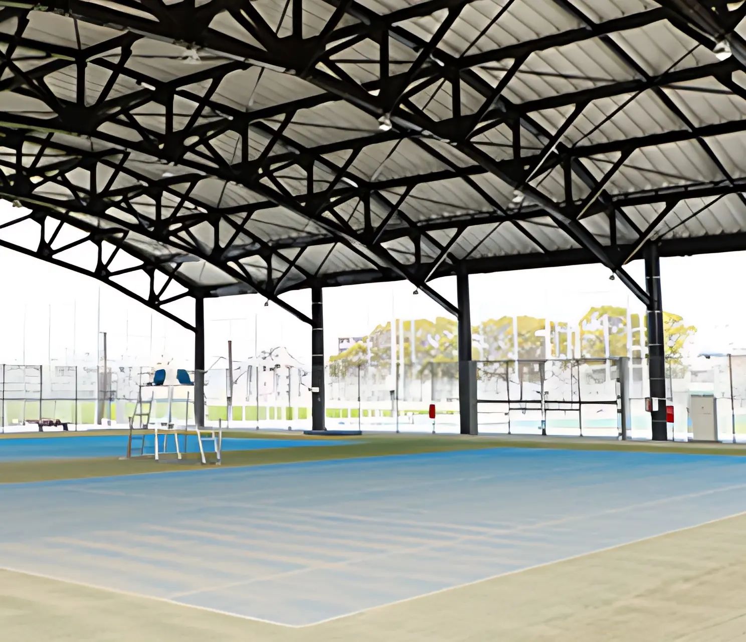 M．S．テニスカレッジ(エム・エス・テニスカレッジ) 堺市原池公園体育館ミズノインドアテニススクールのサムネイル画像 2