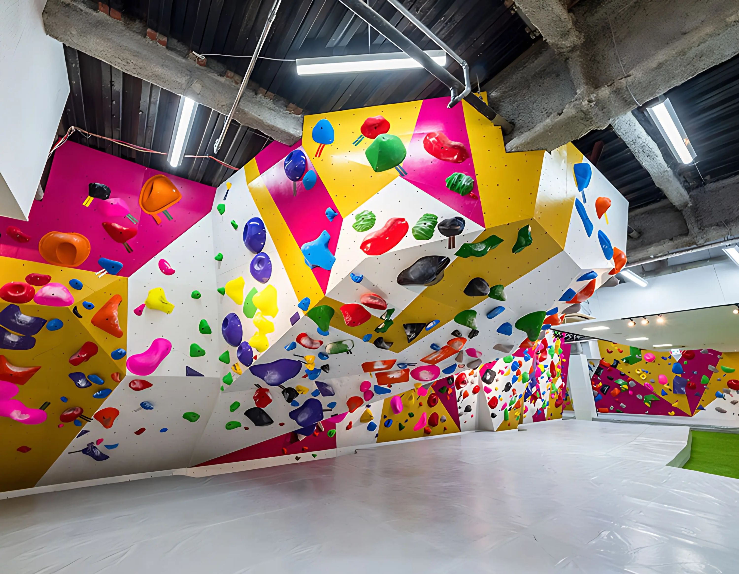 ディーボルダリング なんば店のメイン画像