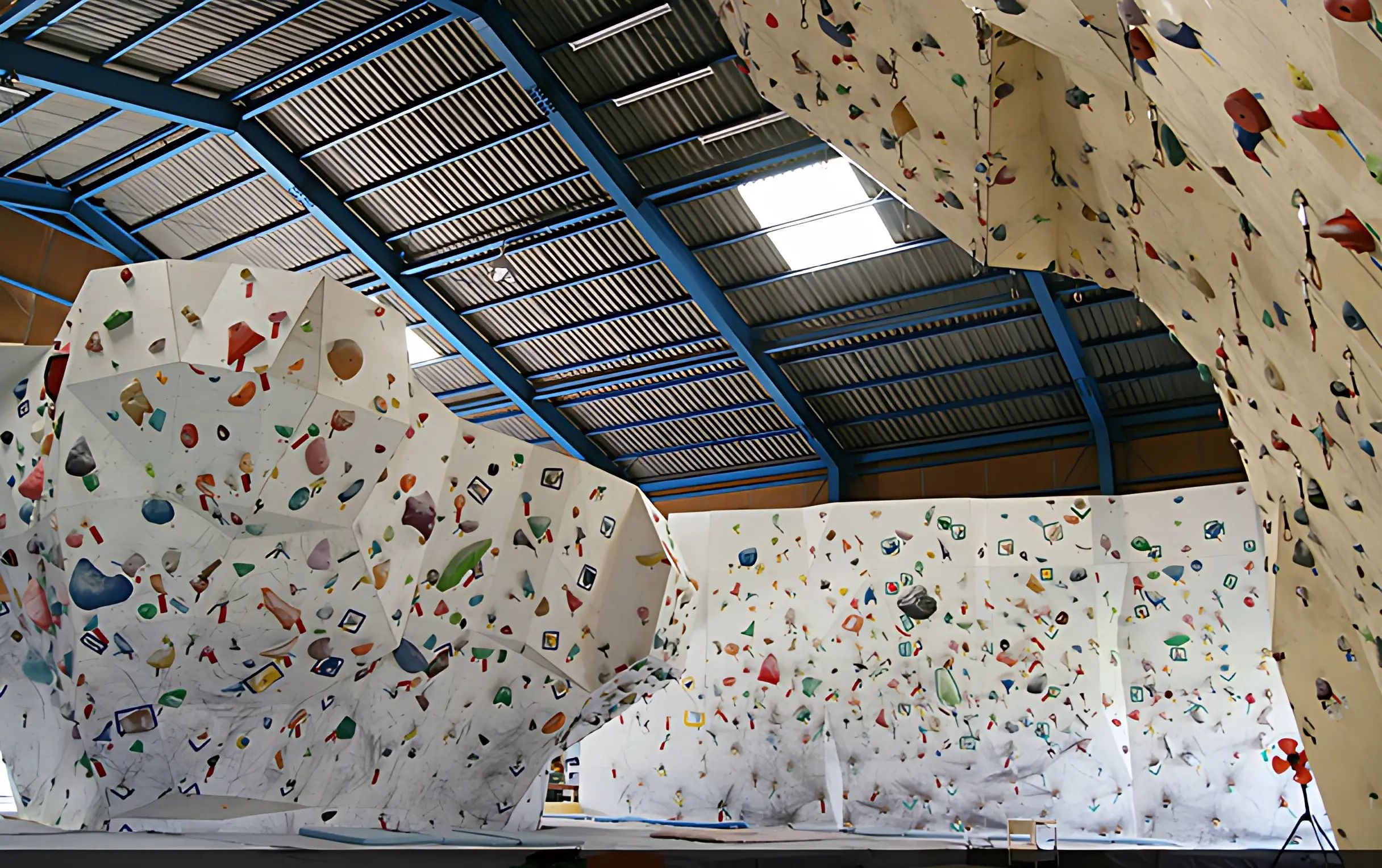 NAKAGAI Climbing ボルダリング 摂津店のメイン画像