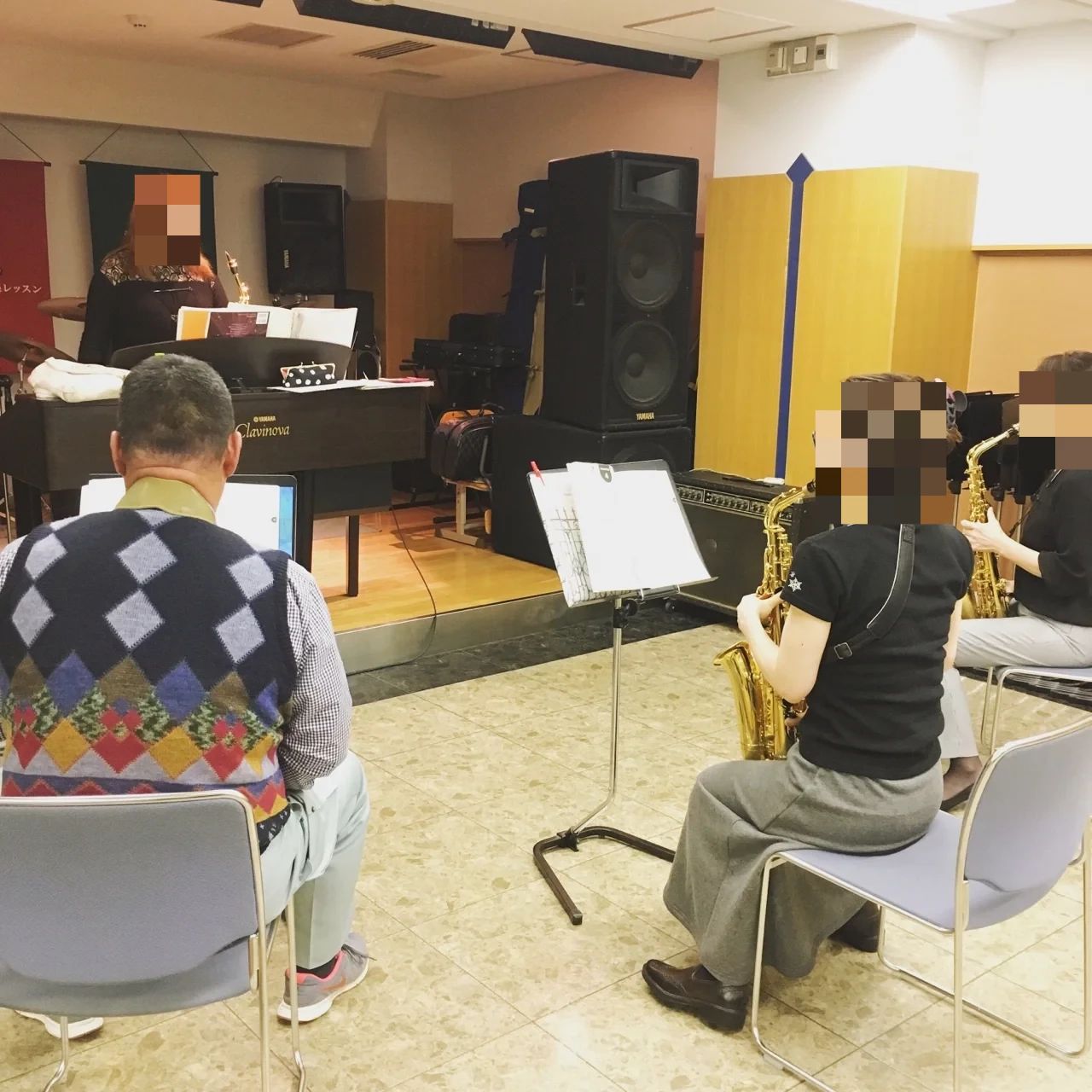 大東楽器 チェロ アミューズ京橋のサムネイル画像 2