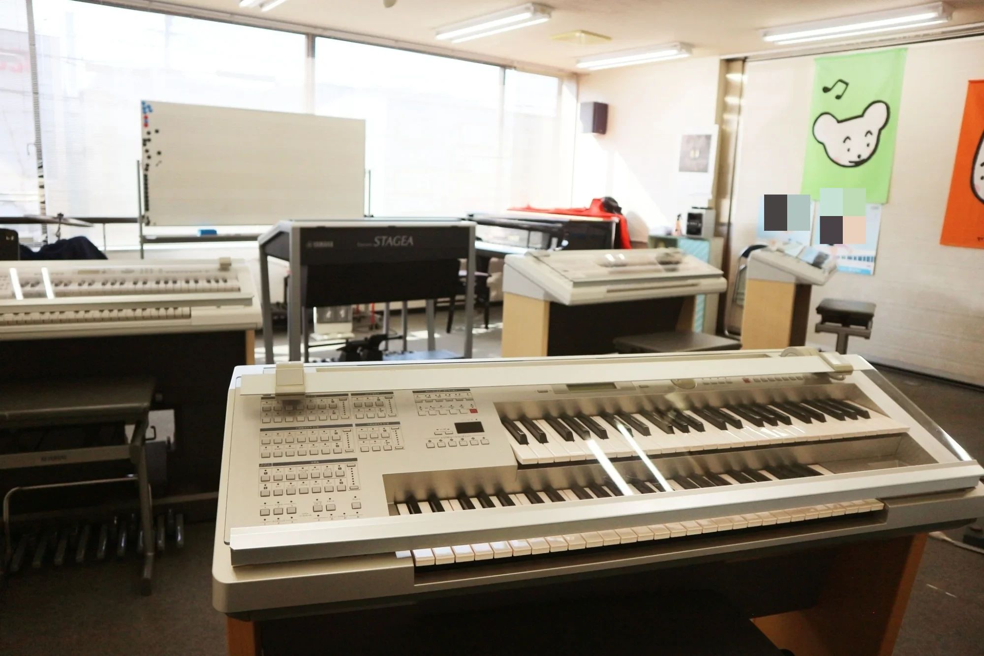 昭和堂楽器 電子オルガン 沖野教室のサムネイル画像 4