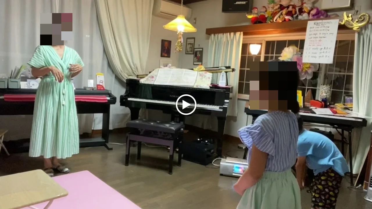 鈴木ひろみ 英語deピアノ教室 リトミック 石和町教室のサムネイル画像 3