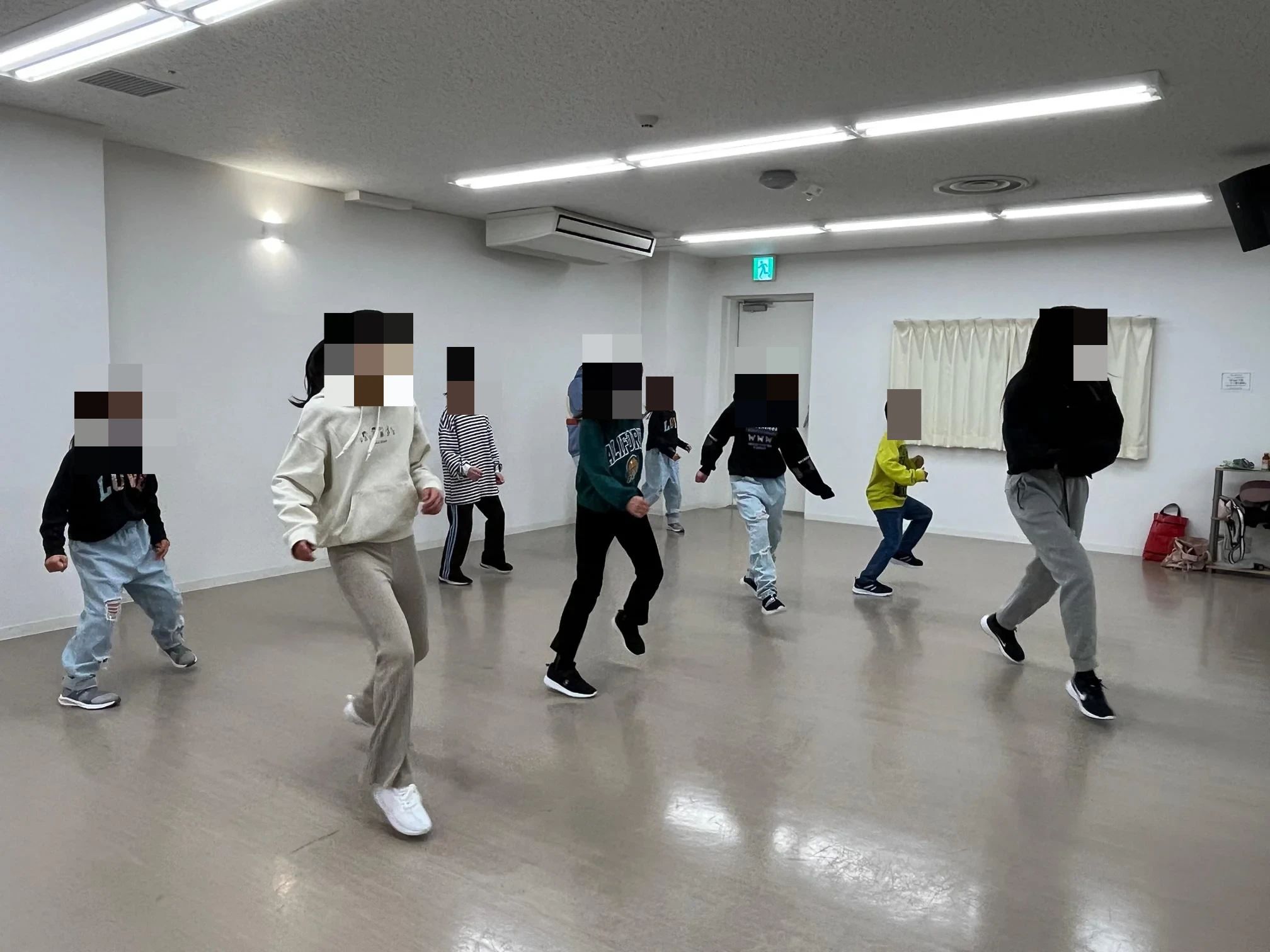 JEUGIA(ジュージヤ)カルチャーセンター リトミック 堺タカシマヤのサムネイル画像 4