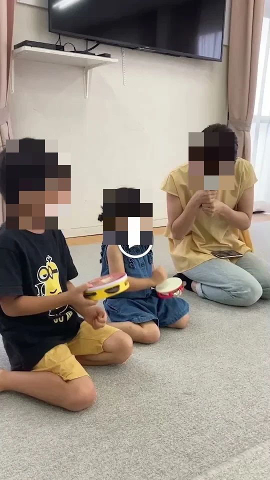 おうちリトミック教室Smile park 三滝町教室のサムネイル画像 3