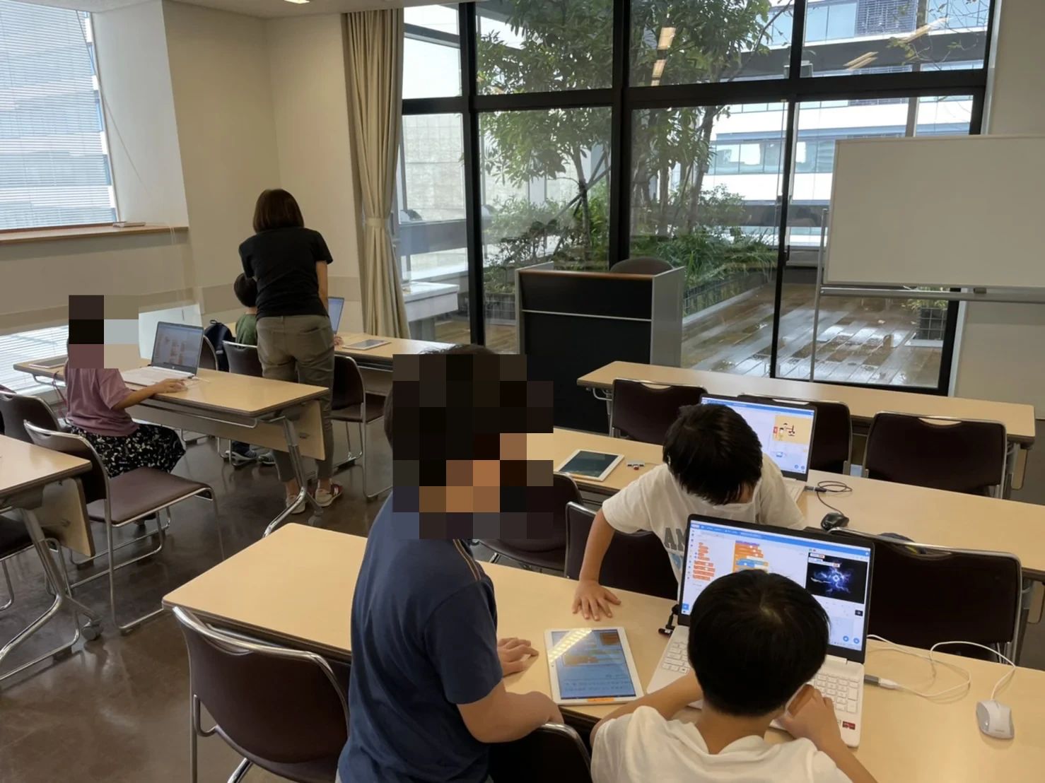 ユーバープログラミングスクール 豊洲教室のサムネイル画像 2