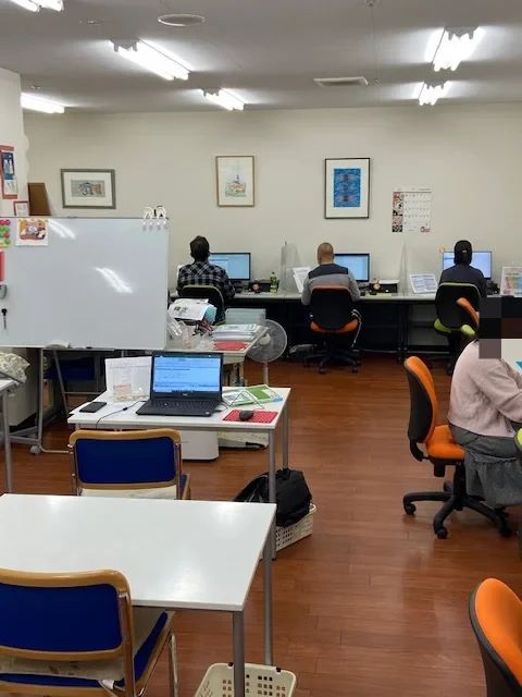 ライズ ロボット・プログラミング教室 オータニ岡本店教室のサムネイル画像 2