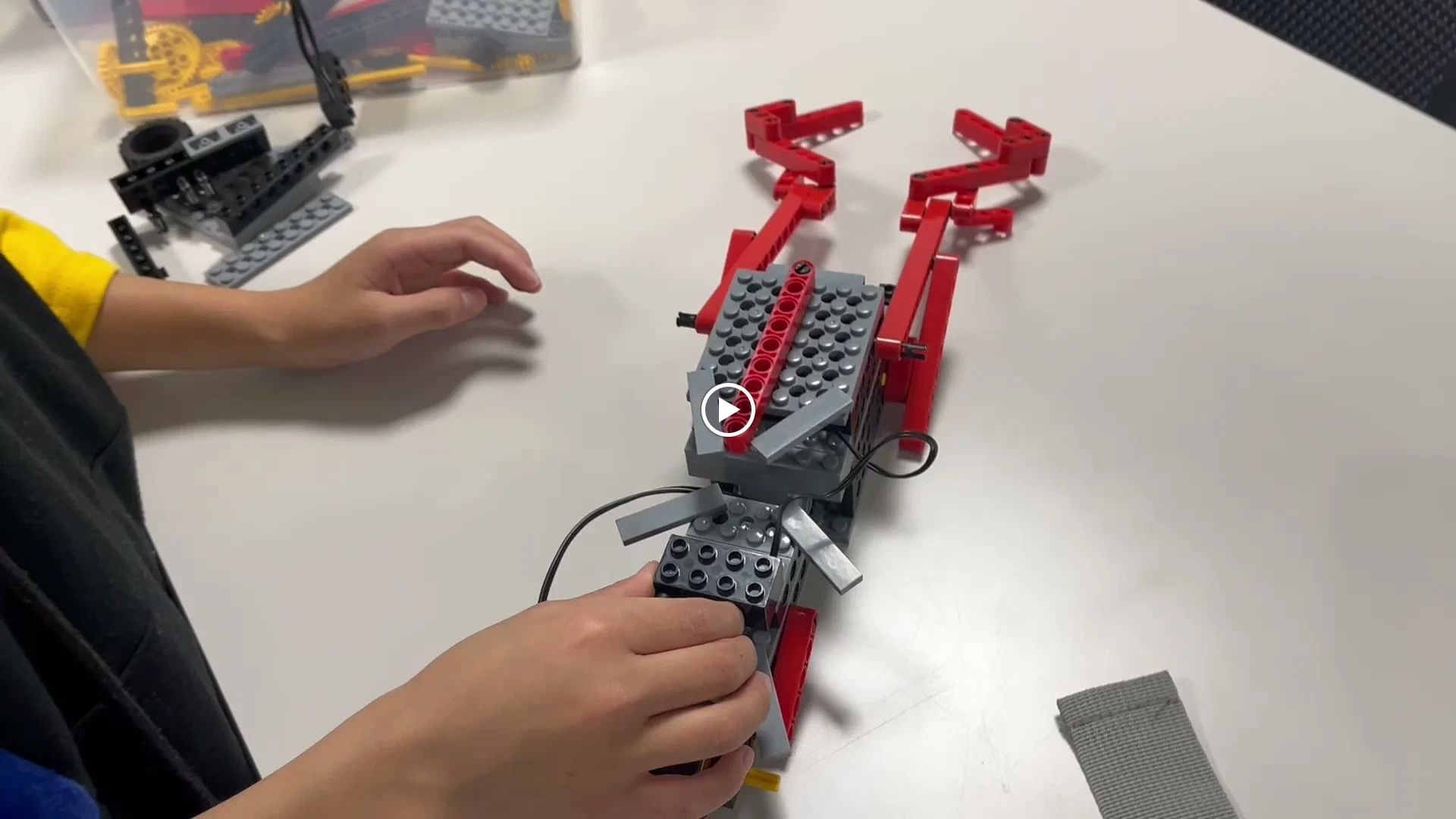 ヒューマンアカデミージュニア ロボット・プログラミング教室 刈谷北 ジタビタロボットラボのサムネイル画像 2