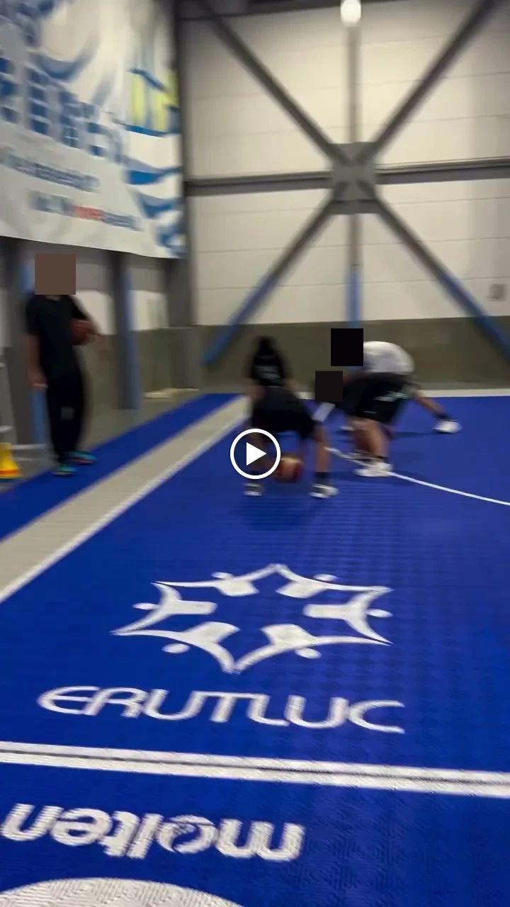 ERUTLUC CENTER バスケットボールスクールのメイン画像