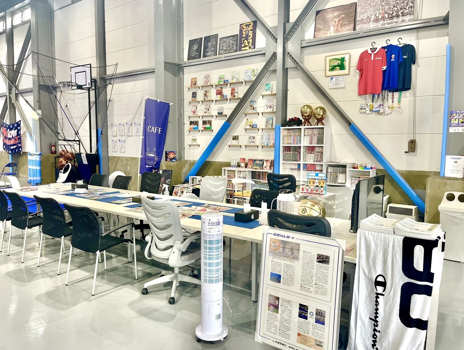 ERUTLUC CENTER バスケットボールスクールのサムネイル画像 3