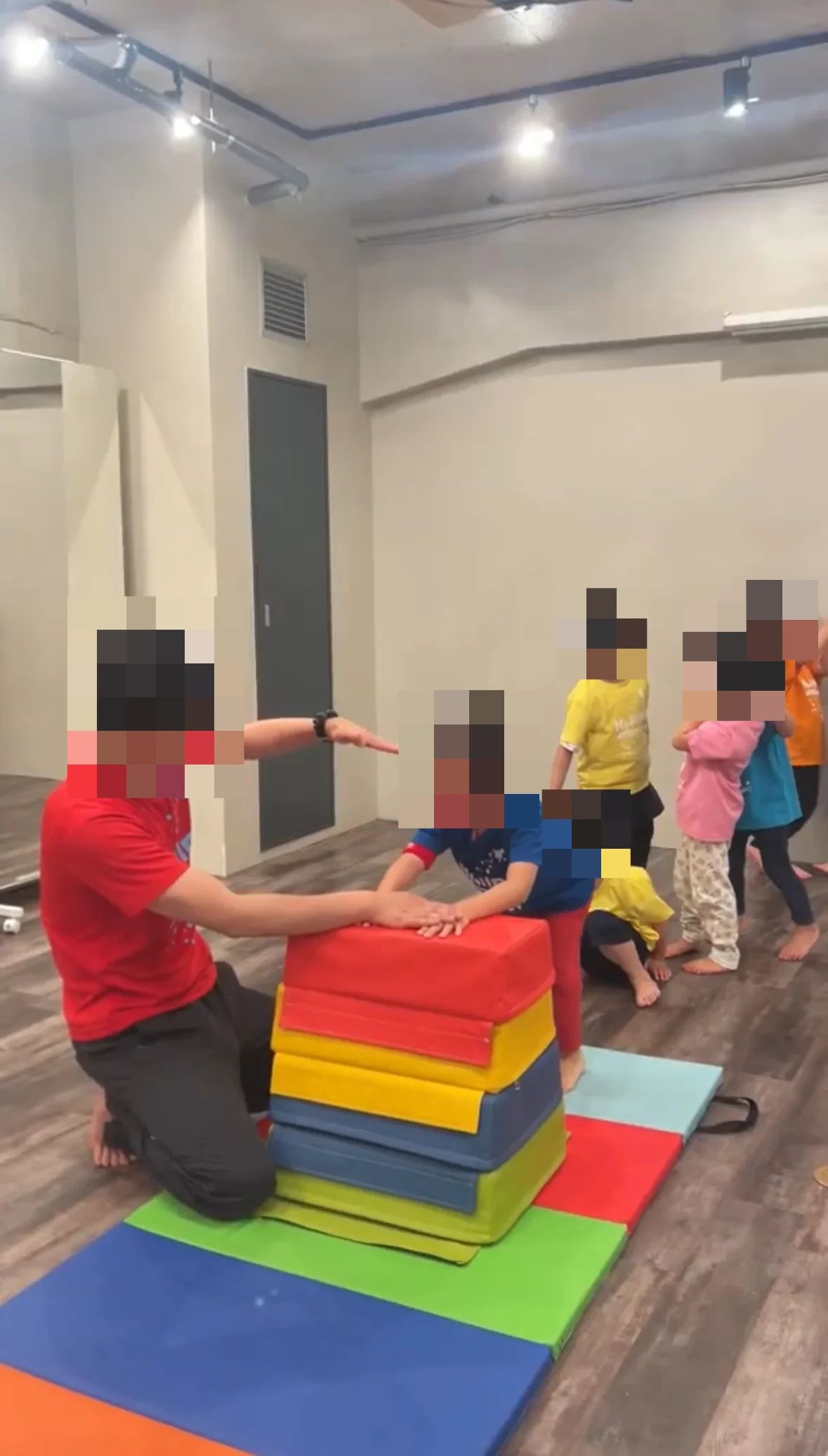 にじいろスポーツアカデミー 日本橋スタジオのサムネイル画像 4